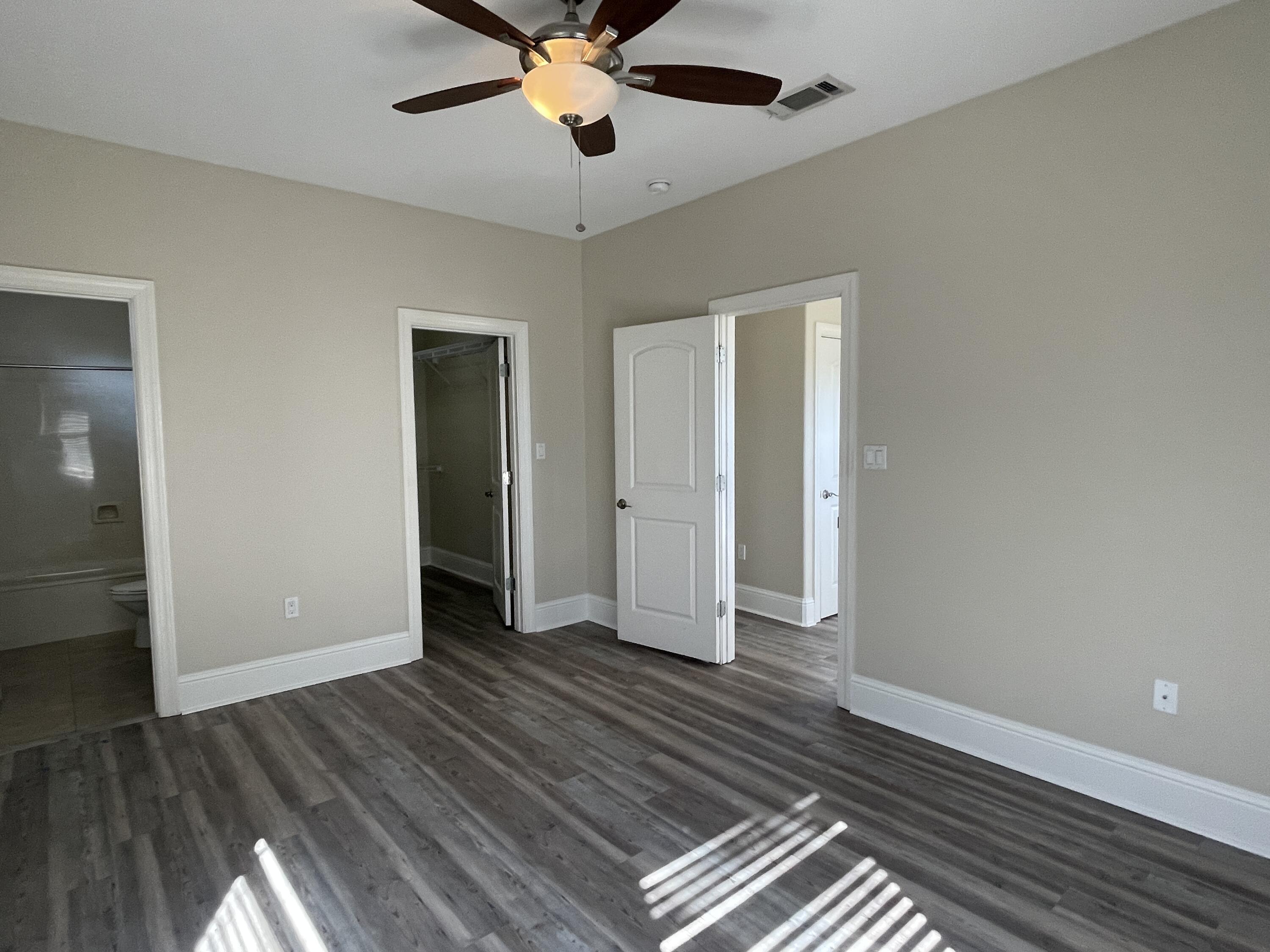 CALUSA BAY S/D - Residential Lease