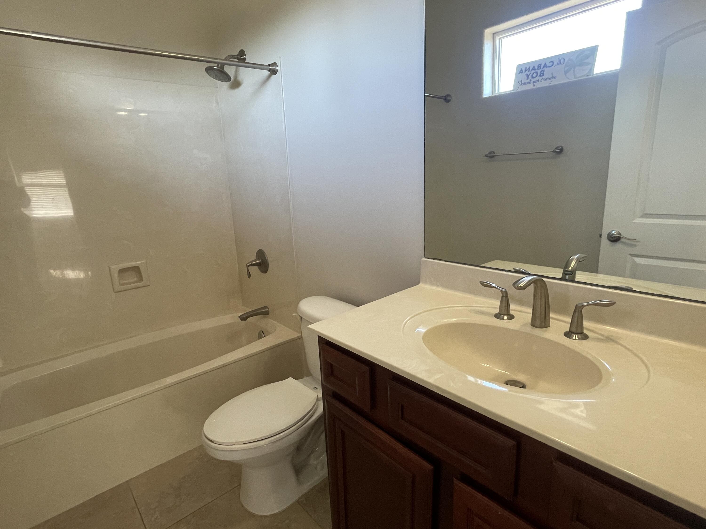 CALUSA BAY S/D - Residential Lease