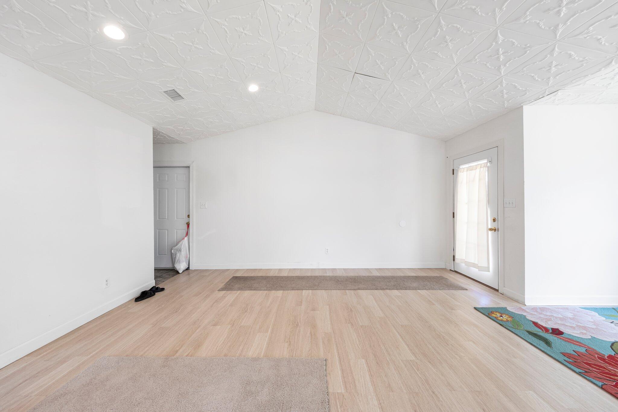 HIDDEN TRAILS PH 1 - Residential