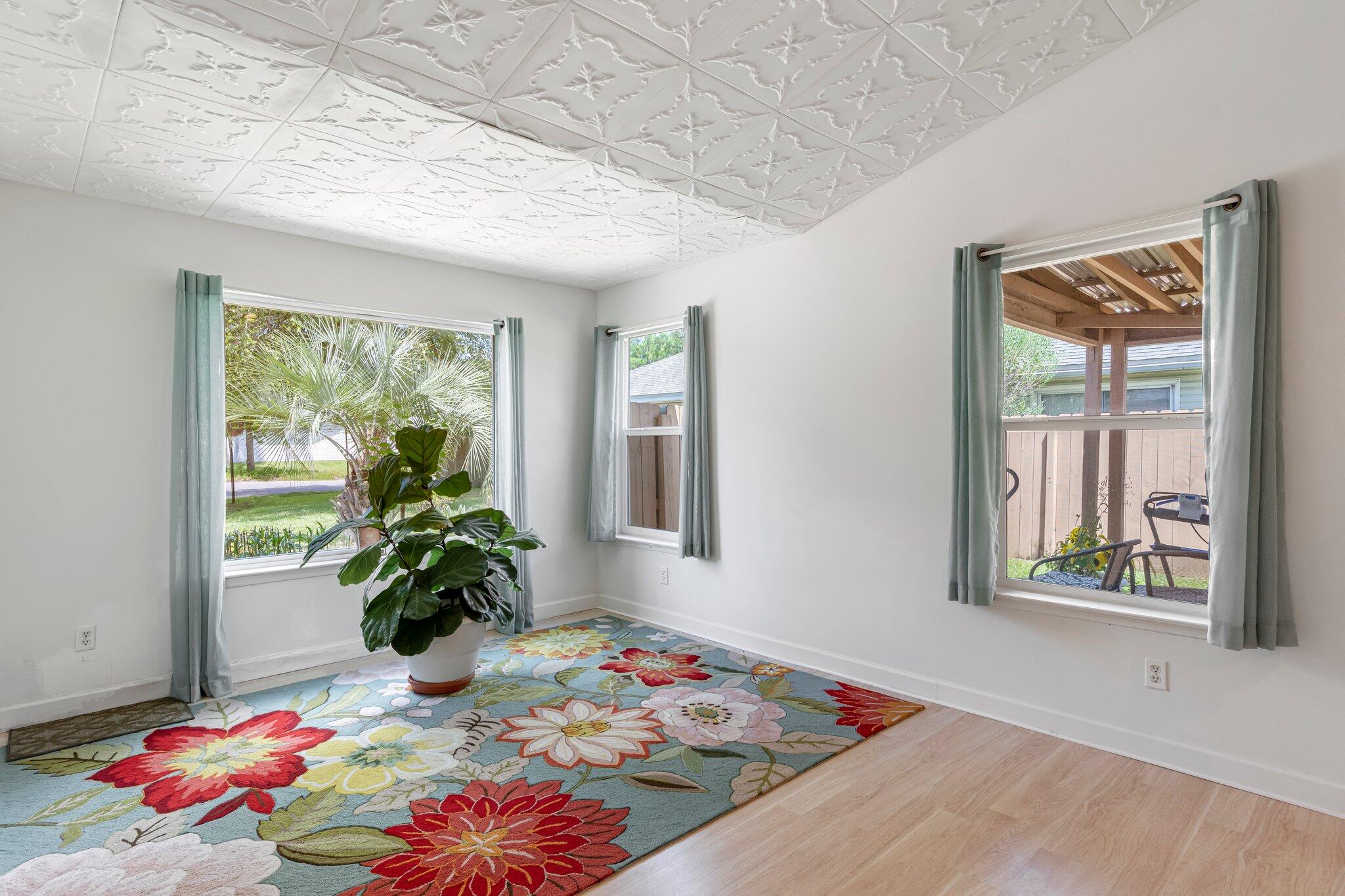 HIDDEN TRAILS PH 1 - Residential