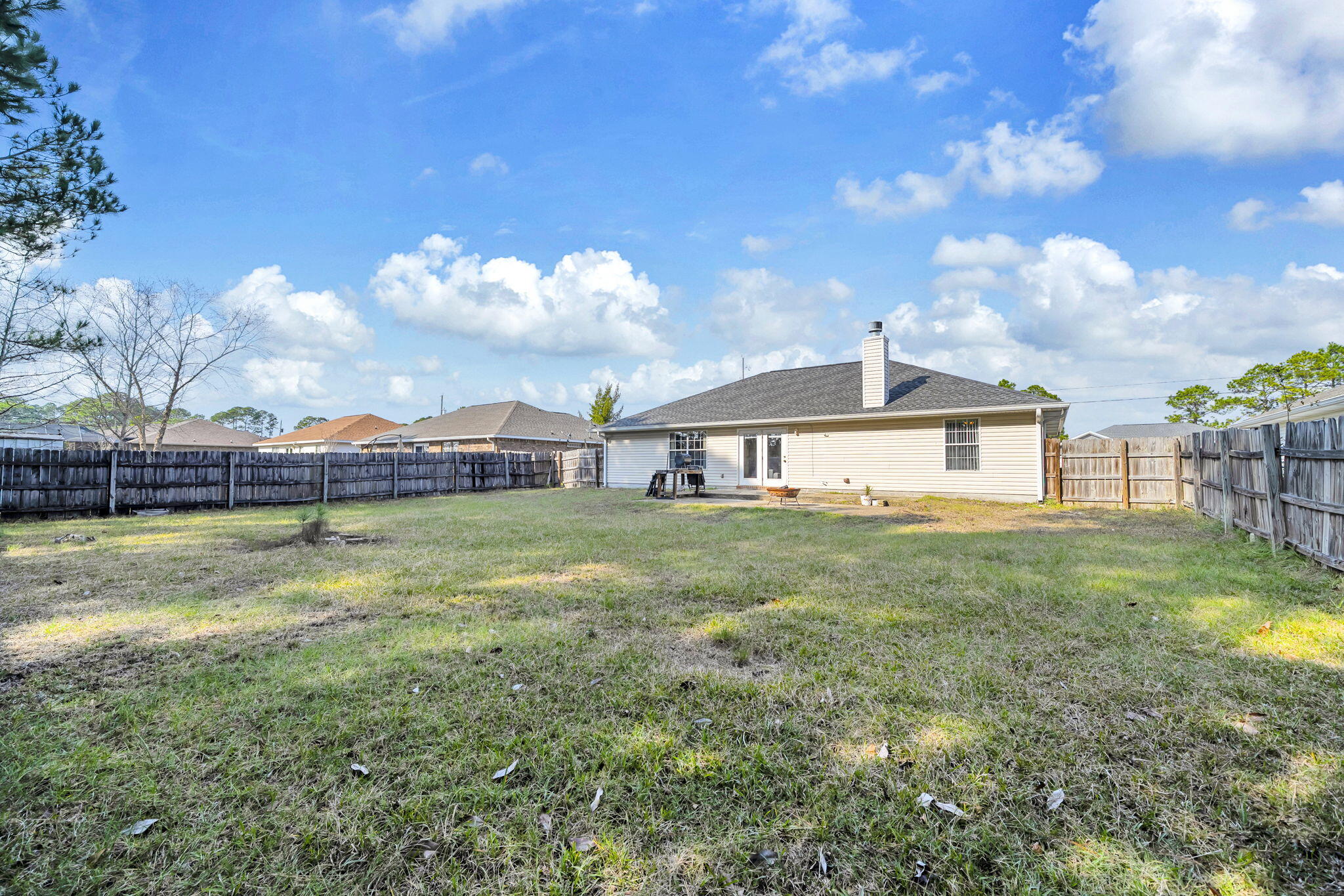 NAVARRE FIRST ADD - Residential