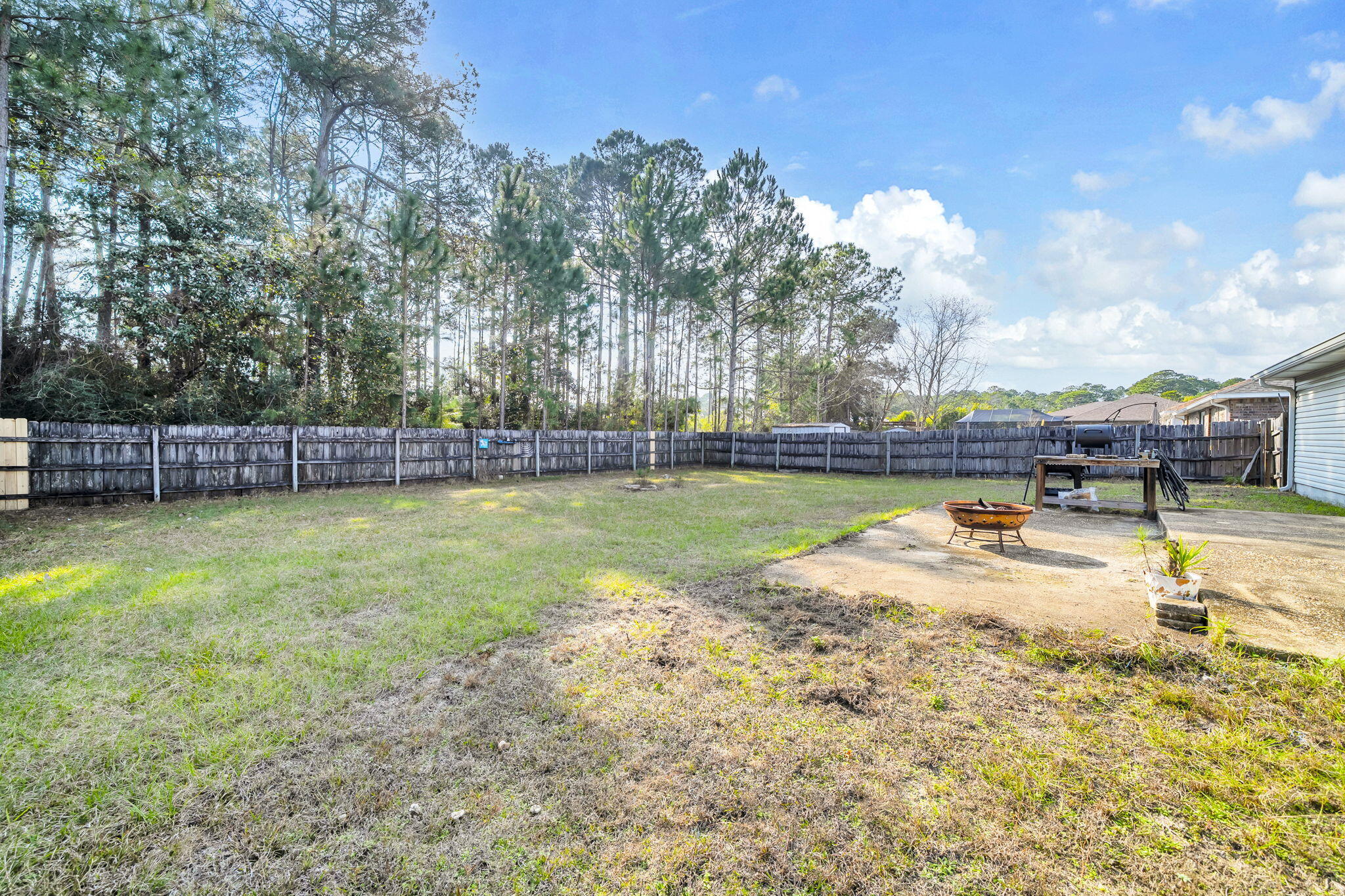 NAVARRE FIRST ADD - Residential