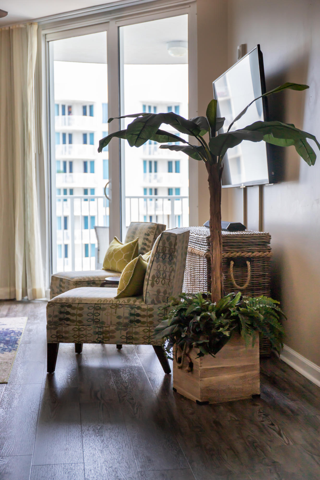 THE PALMS OF DESTIN - Residential