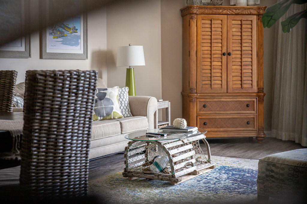 THE PALMS OF DESTIN - Residential