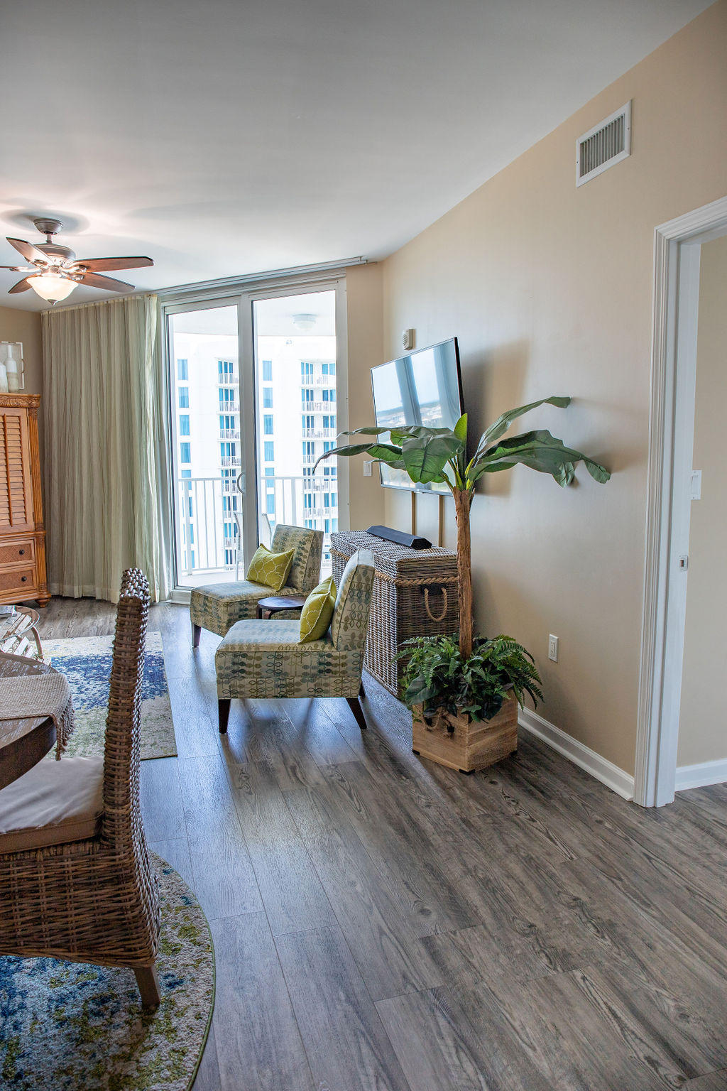 THE PALMS OF DESTIN - Residential