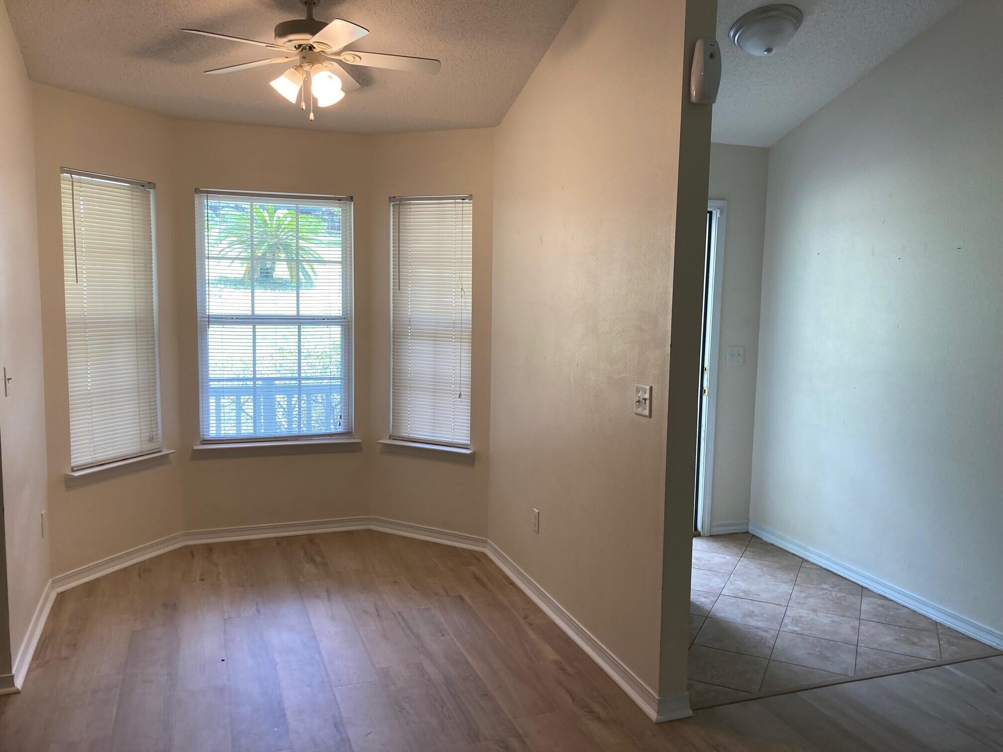 ADAMS POWELL S/D LOT 19 BLK E - Residential Lease