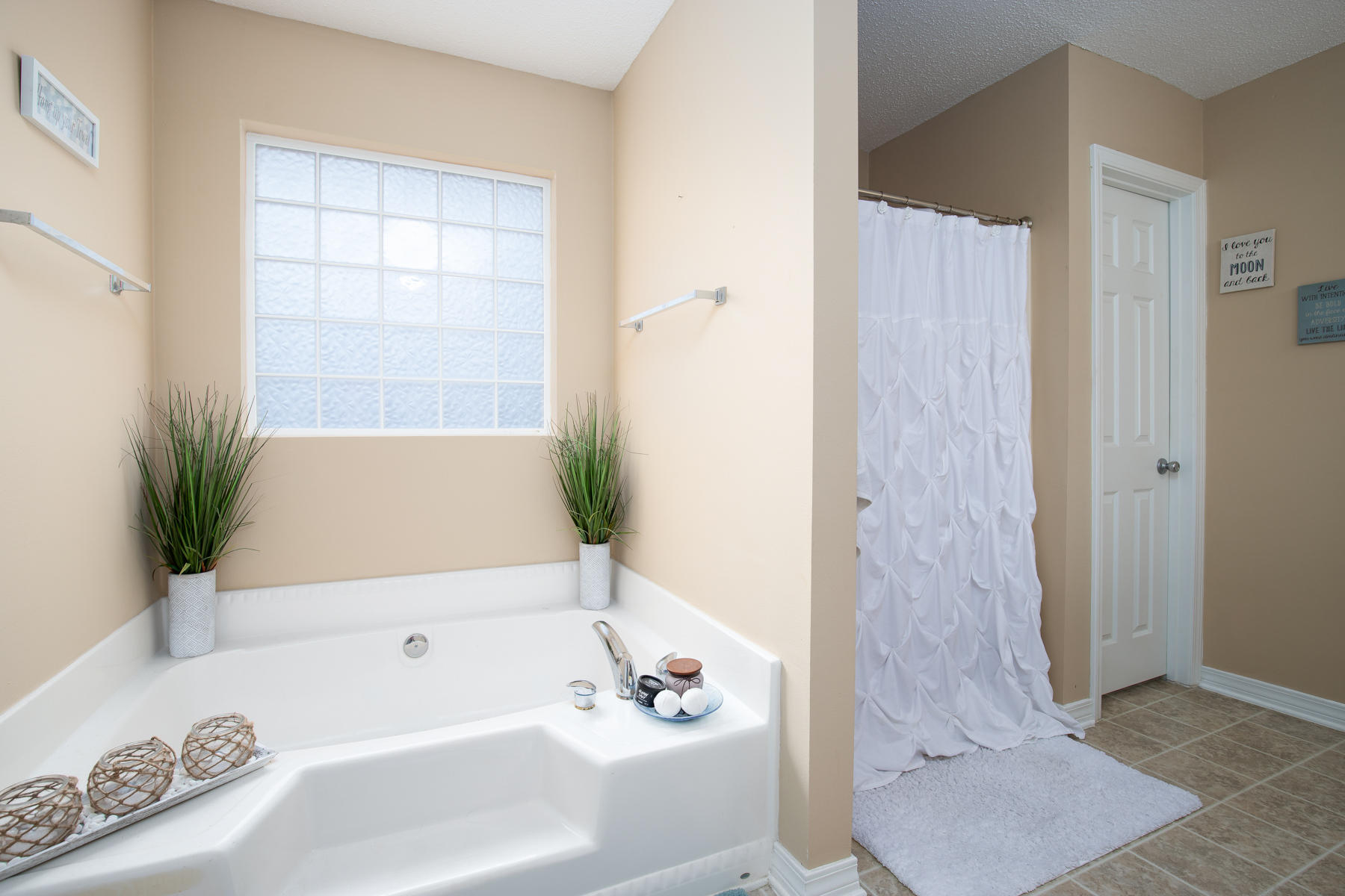 HOLLEY BY THE SEA - Residential Lease