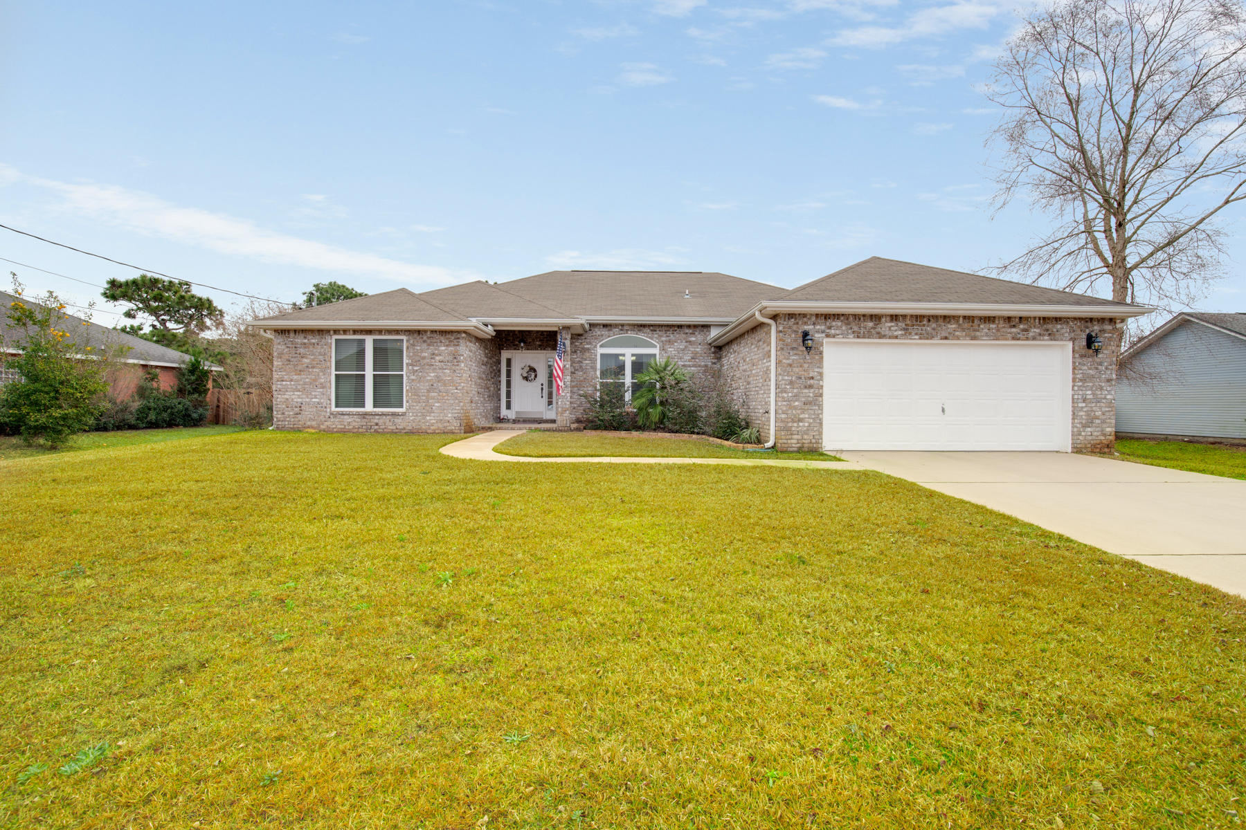 HOLLEY BY THE SEA - Residential Lease