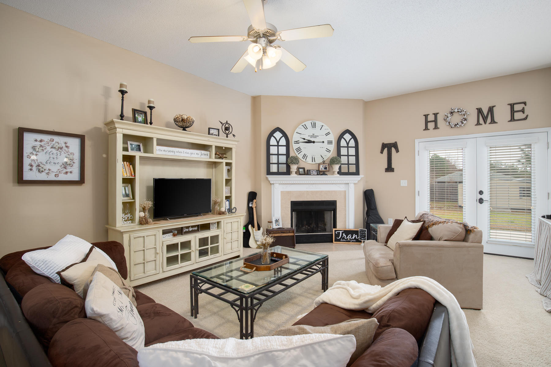 HOLLEY BY THE SEA - Residential Lease