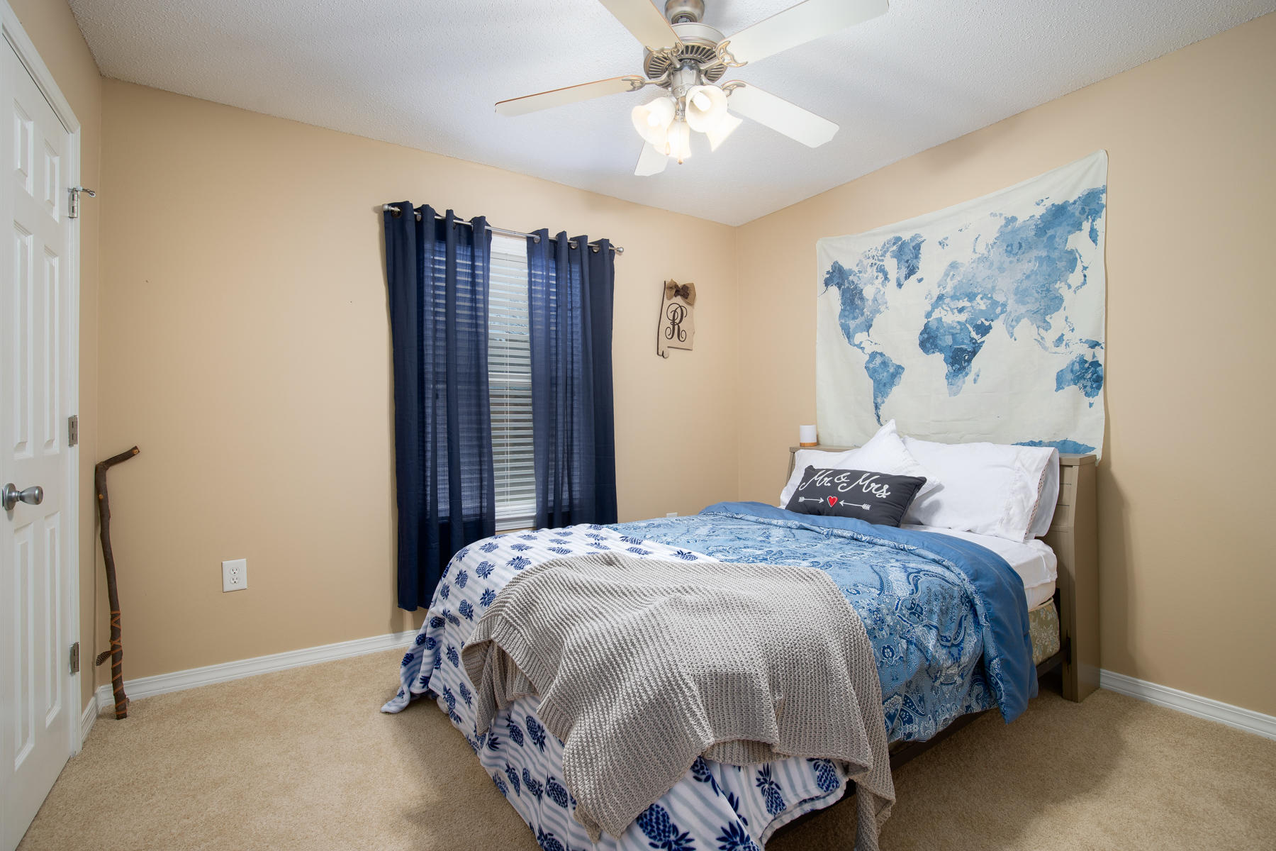 HOLLEY BY THE SEA - Residential Lease