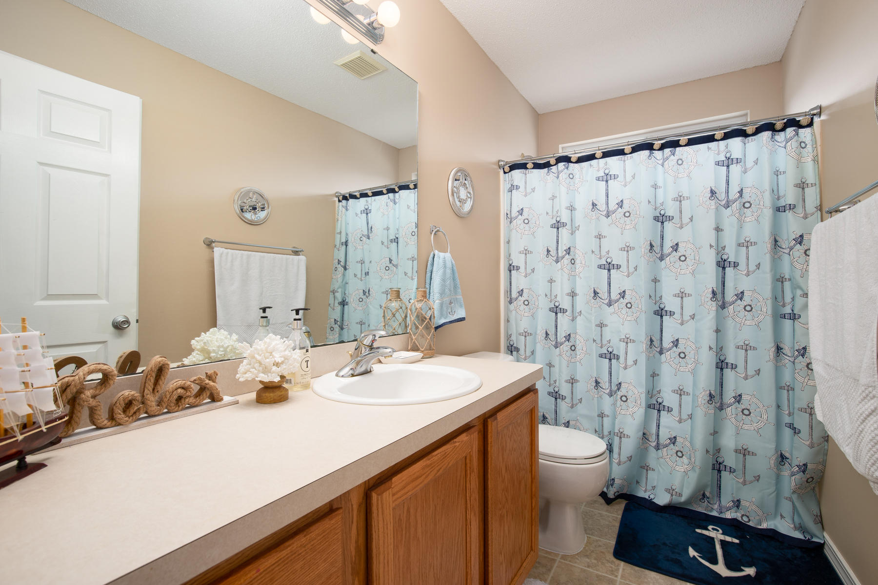 HOLLEY BY THE SEA - Residential Lease