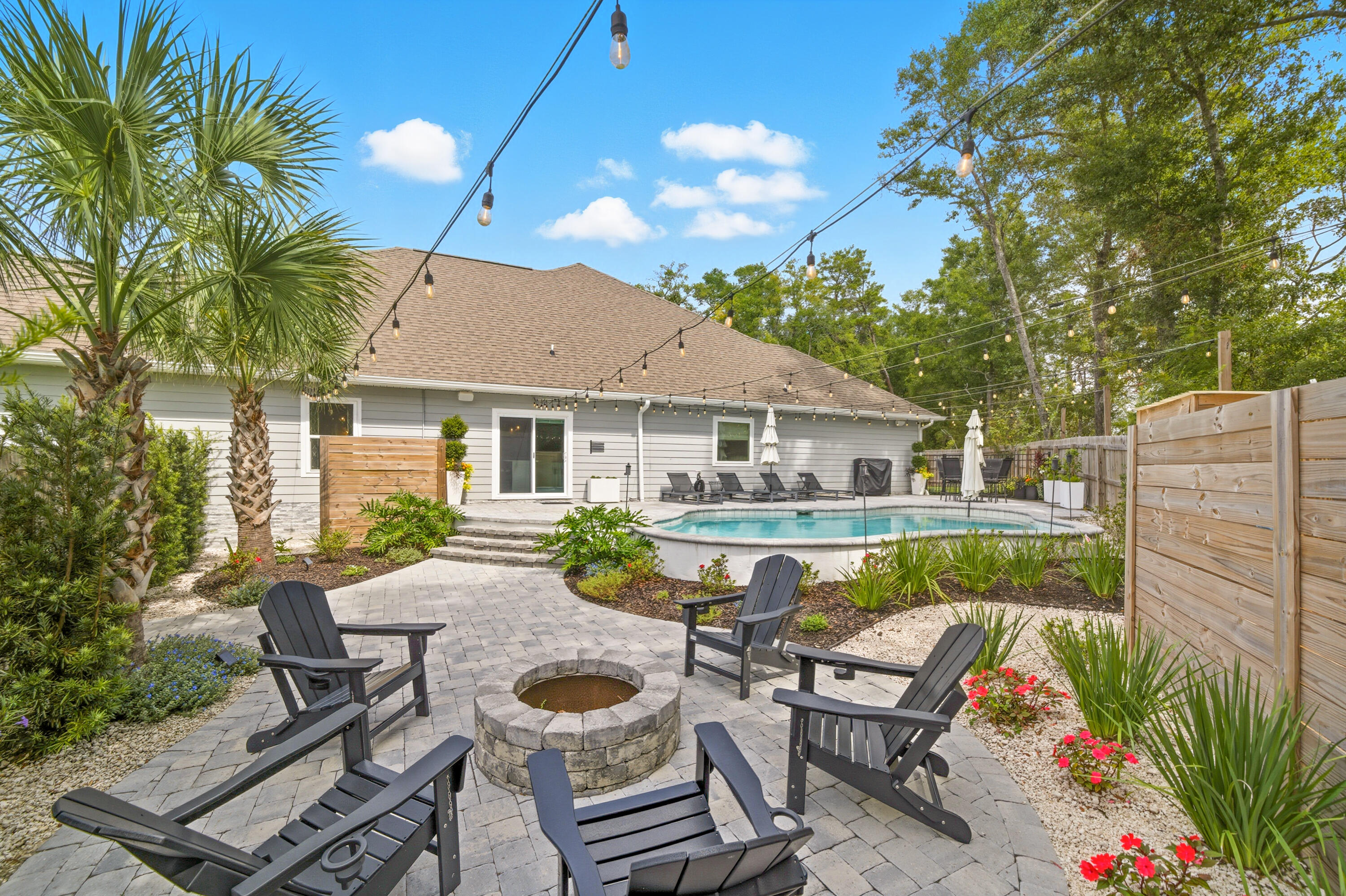 Hammock Oaks Estates - Residential