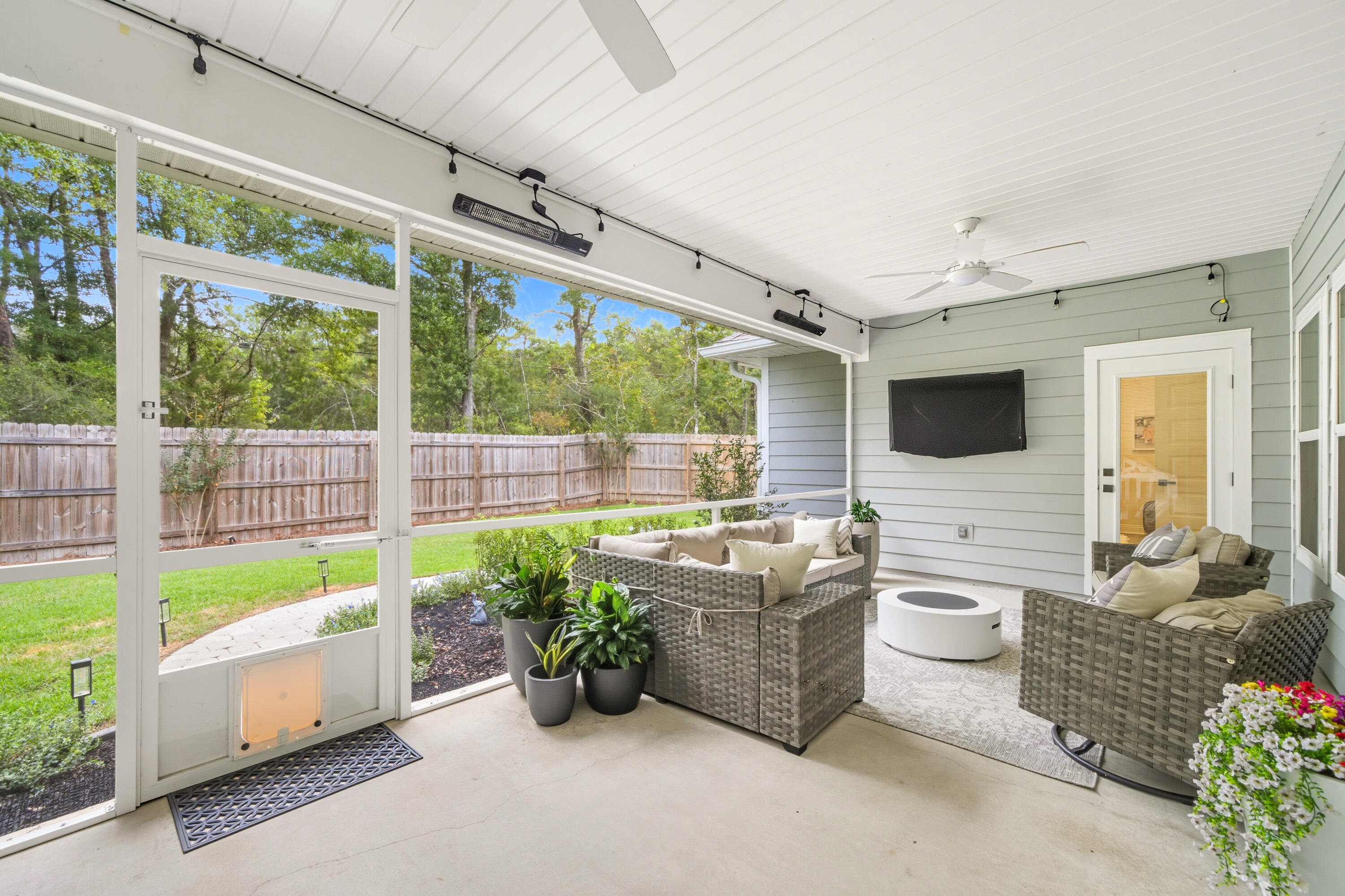 Hammock Oaks Estates - Residential