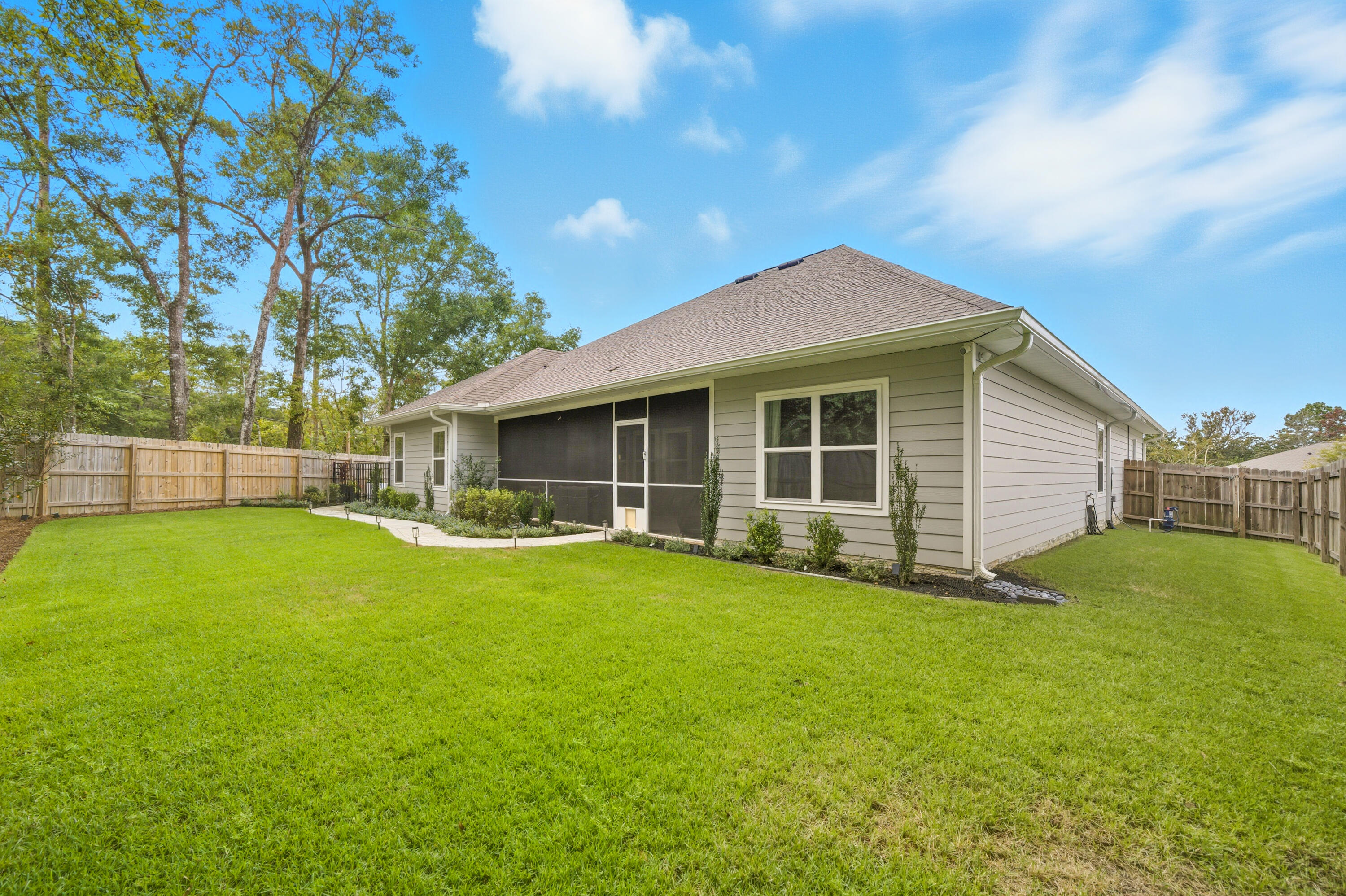 Hammock Oaks Estates - Residential