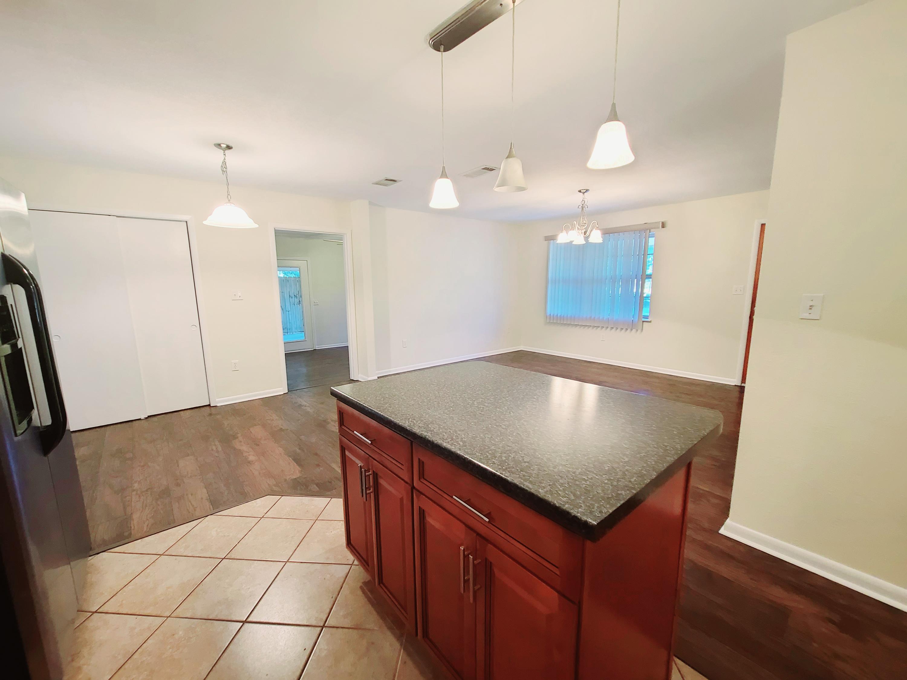 ADAMS POWELL EAST - Residential