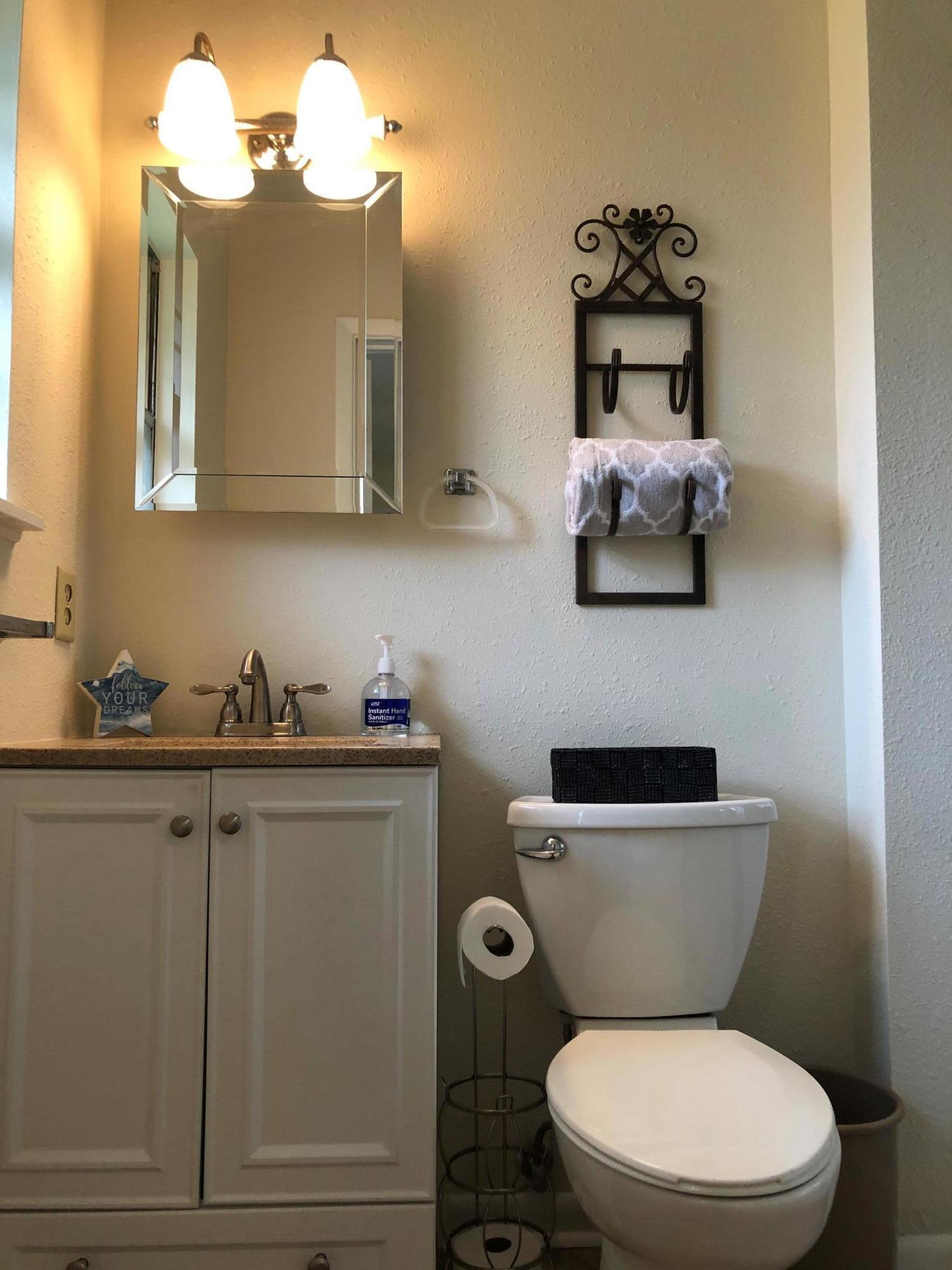 ADAMS POWELL EAST - Residential