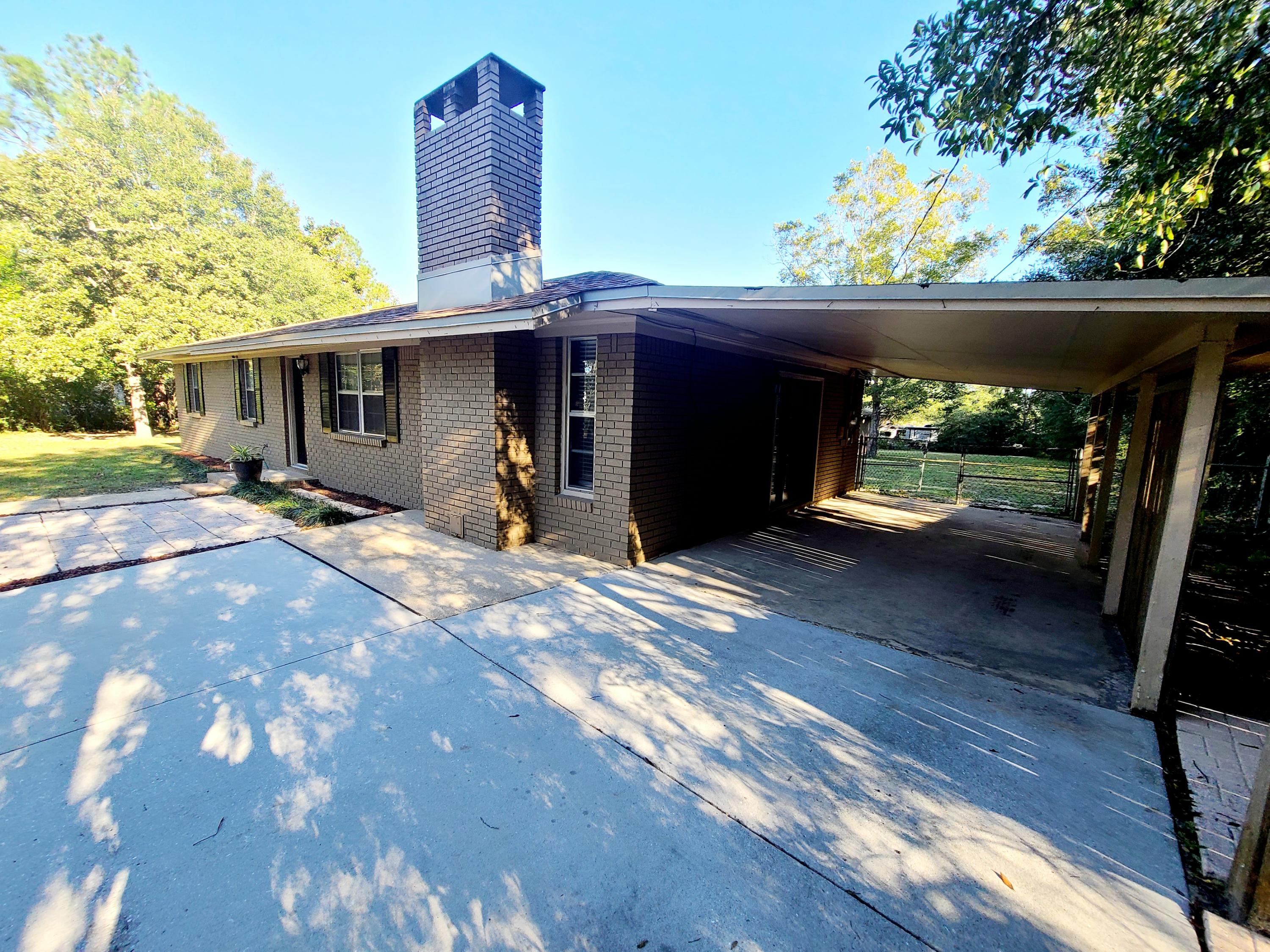 ADAMS POWELL EAST - Residential