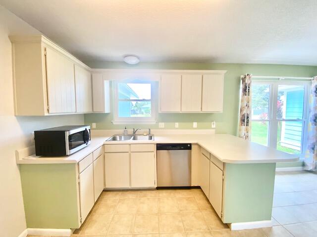 GULF MANOR 1ST ADDN - Residential Lease