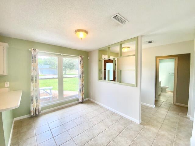 GULF MANOR 1ST ADDN - Residential Lease
