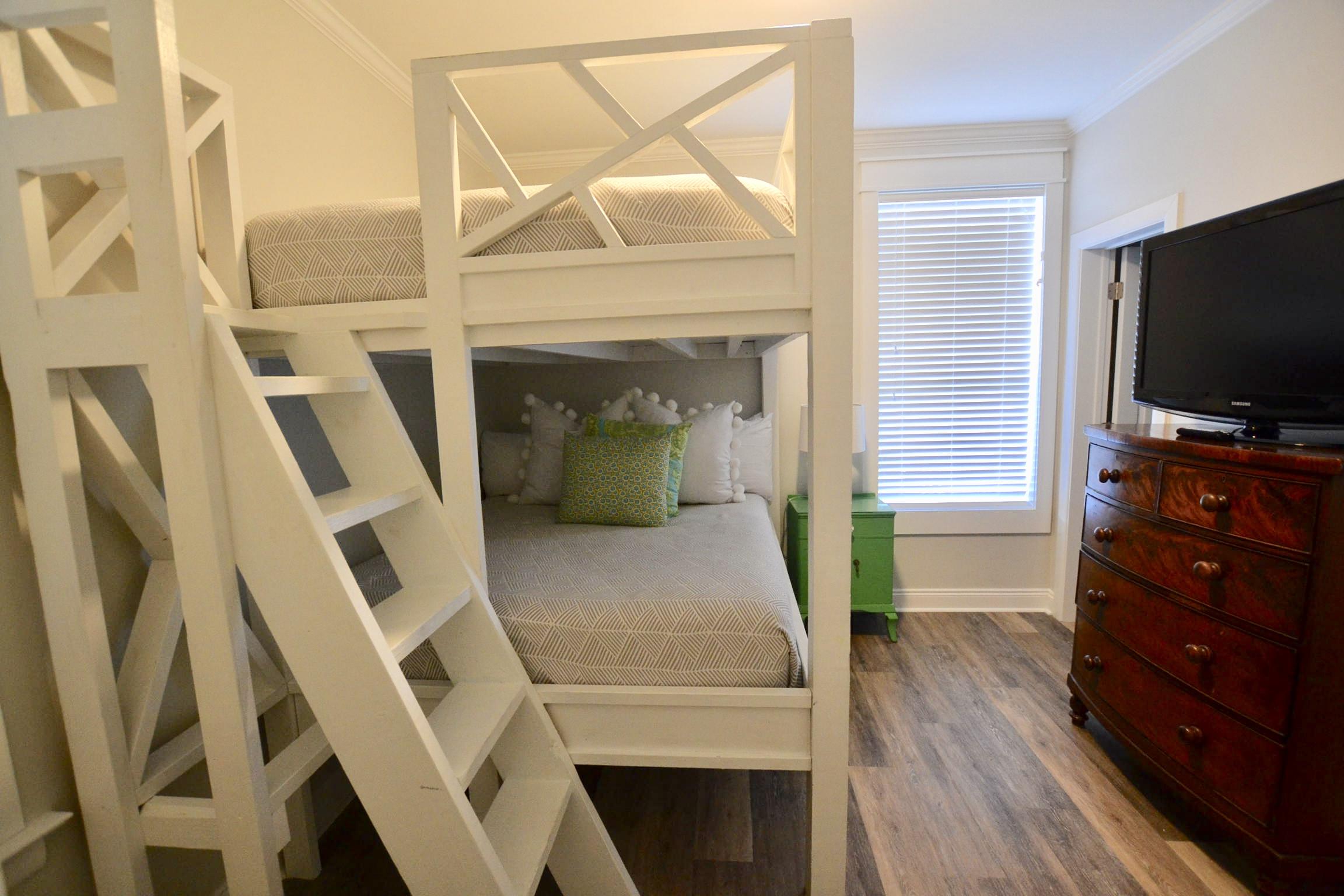 GRANDE BEACH PH 2 - Residential