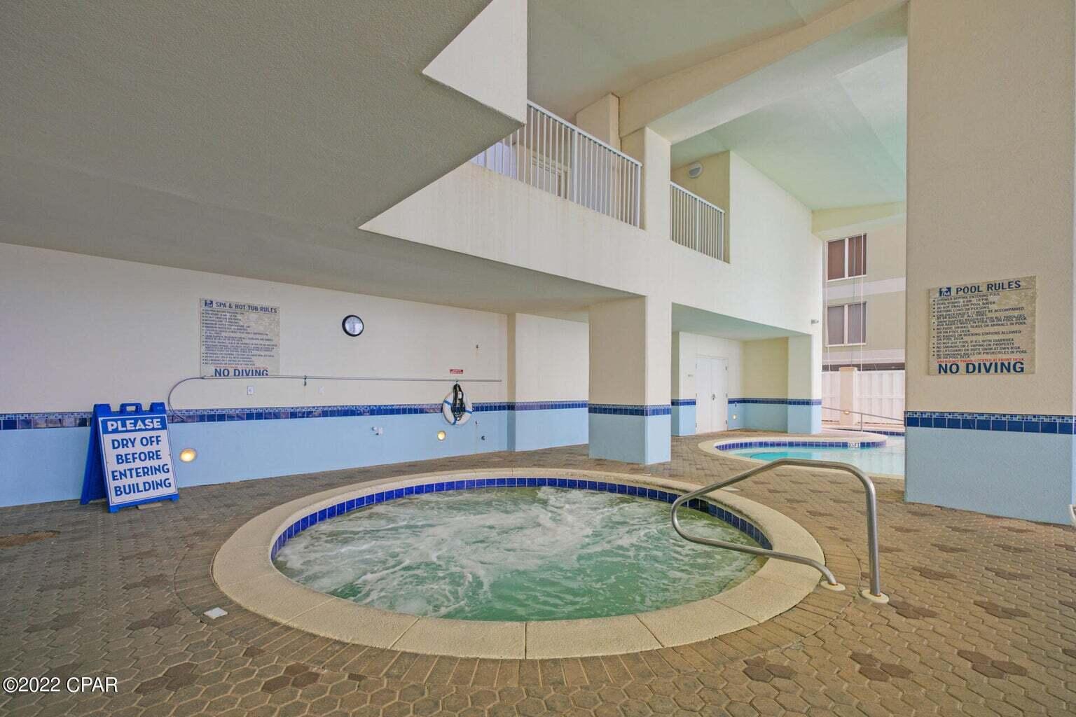 MAJESTIC BEACH TOWERS II - Residential