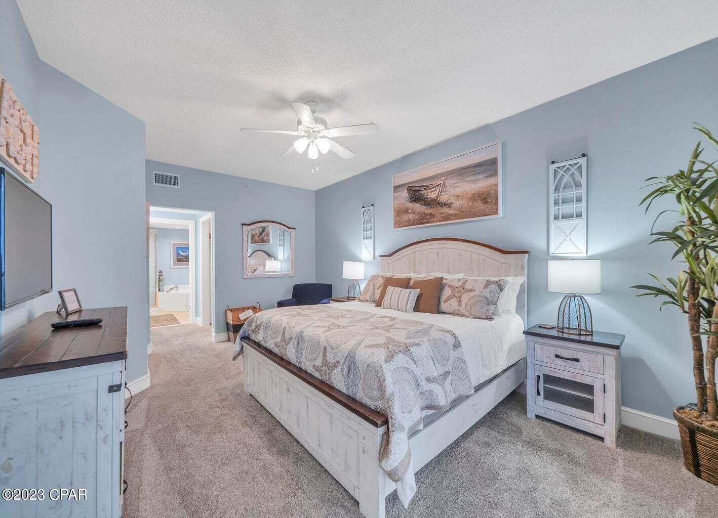 MAJESTIC BEACH TOWERS II - Residential