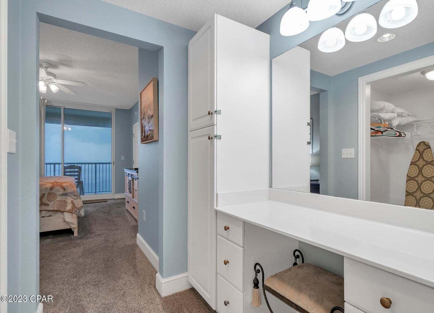 MAJESTIC BEACH TOWERS II - Residential