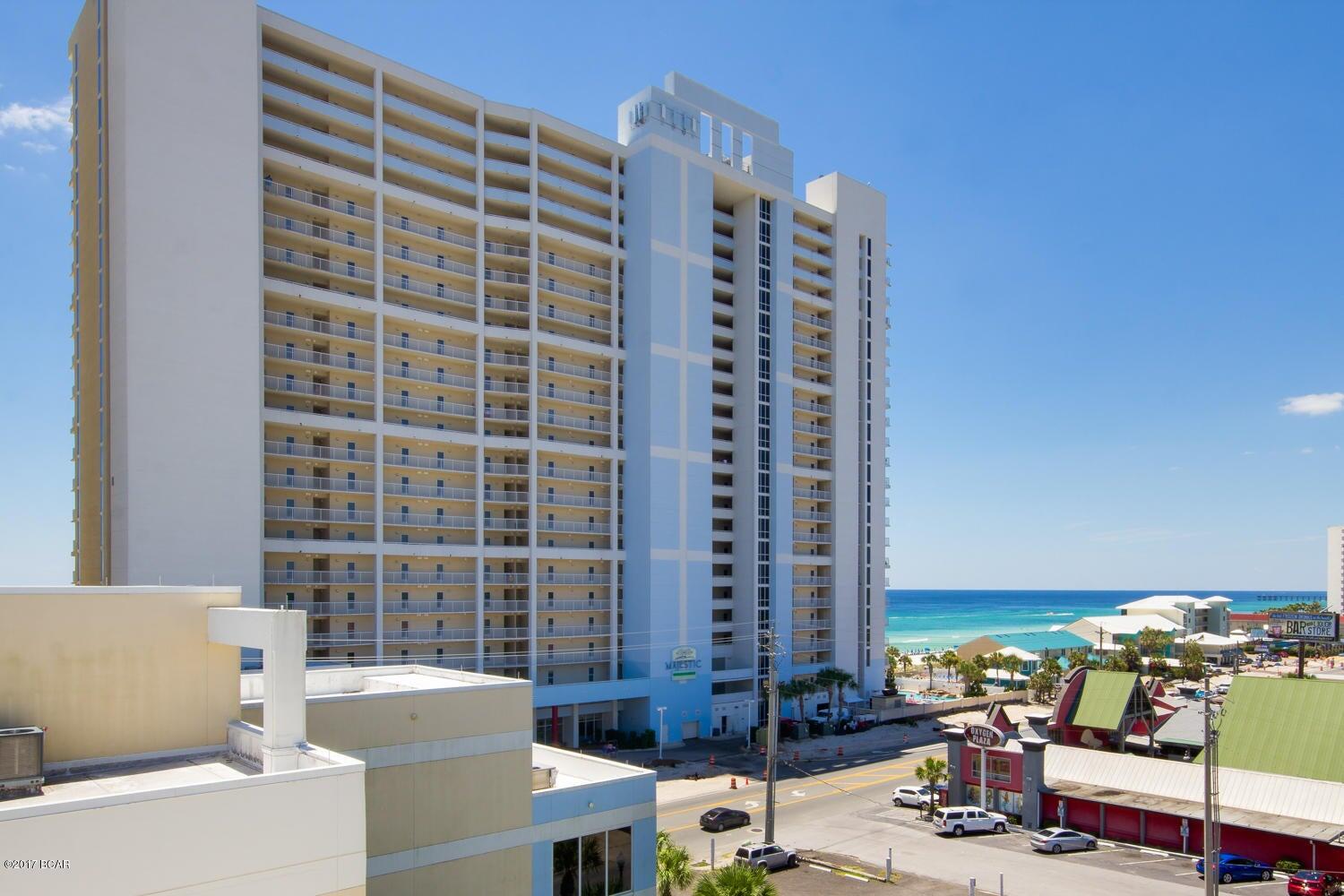 MAJESTIC BEACH TOWERS II - Residential