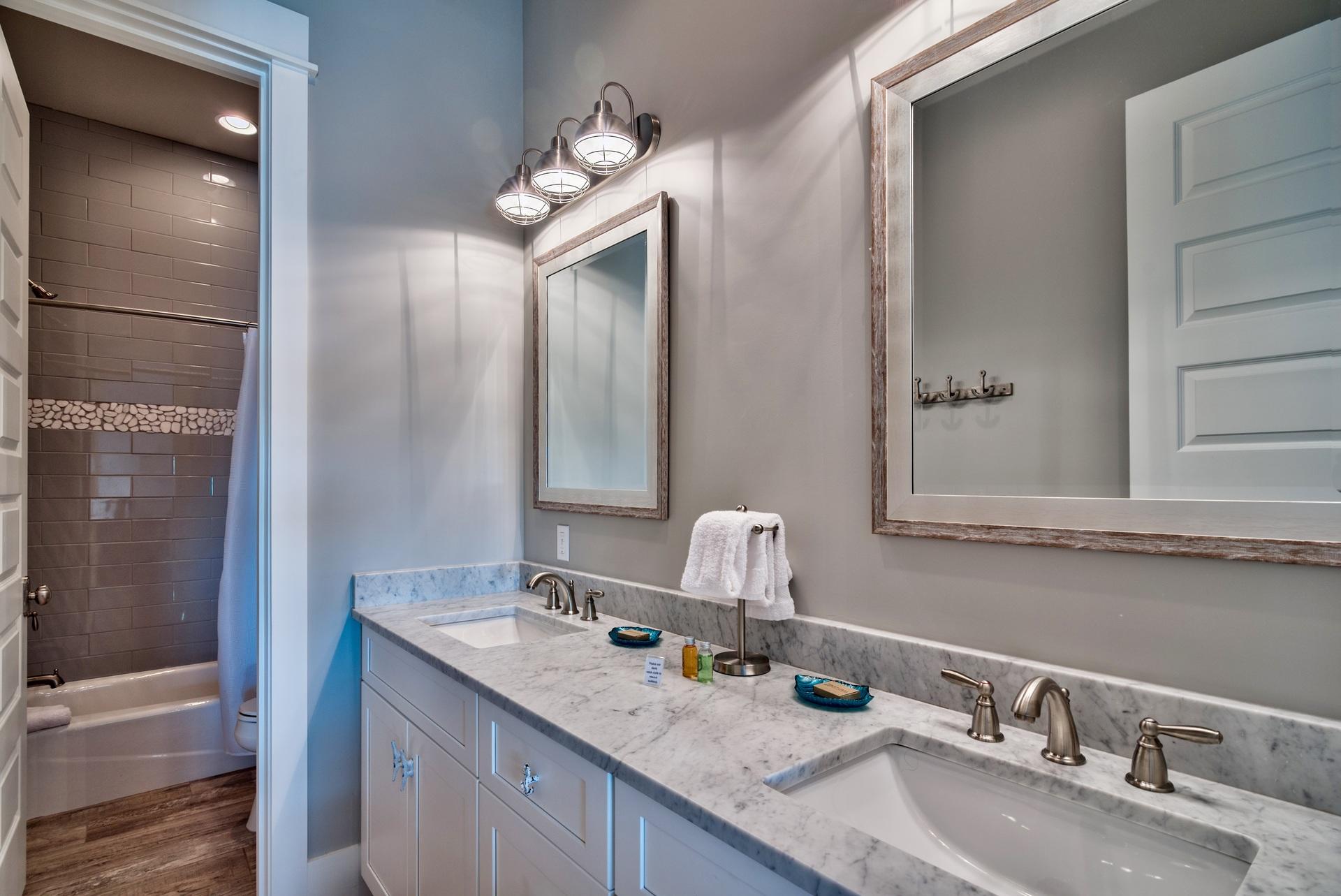 SEAGROVE - Residential