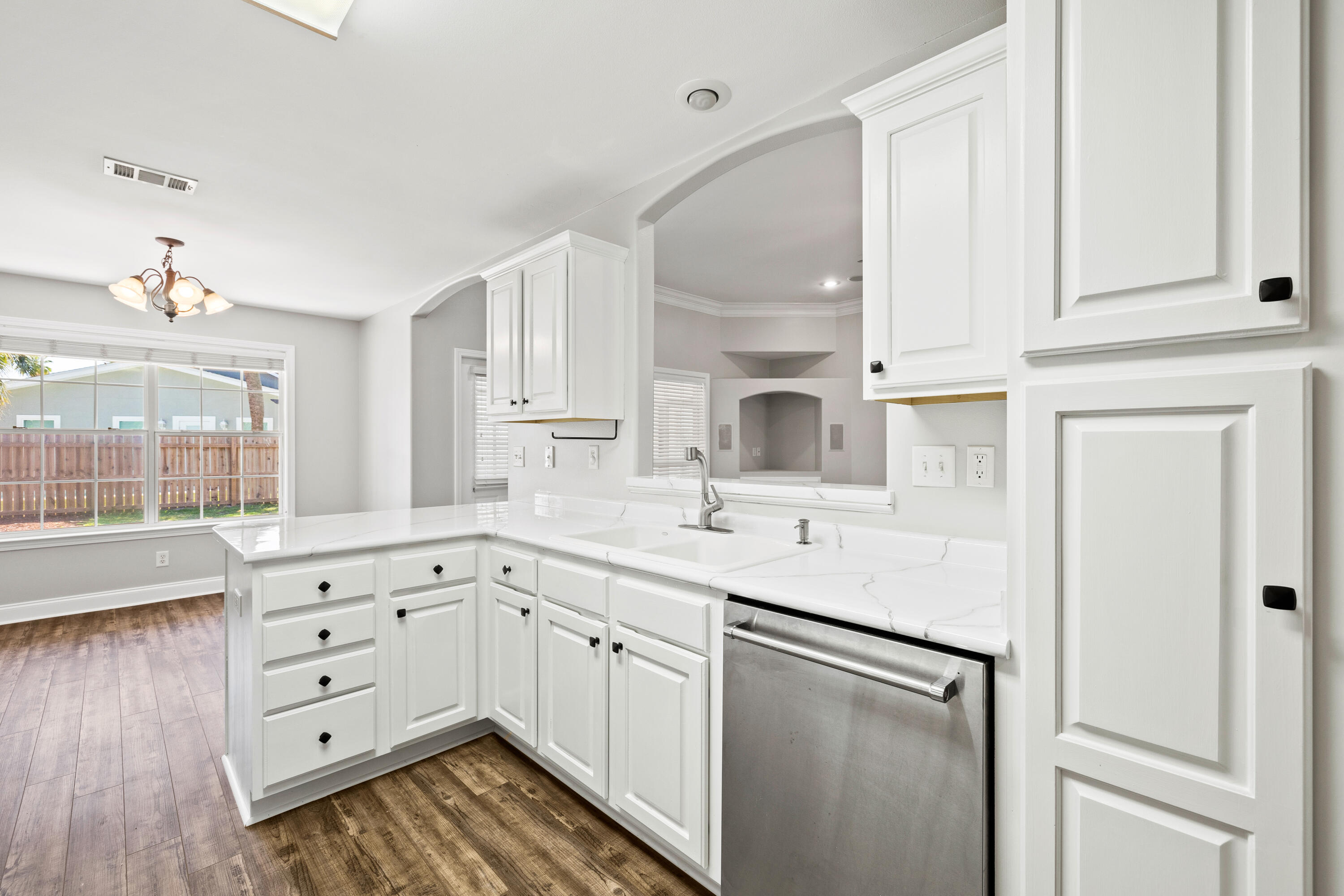 HOLIDAY SHORES ESTATES - Residential