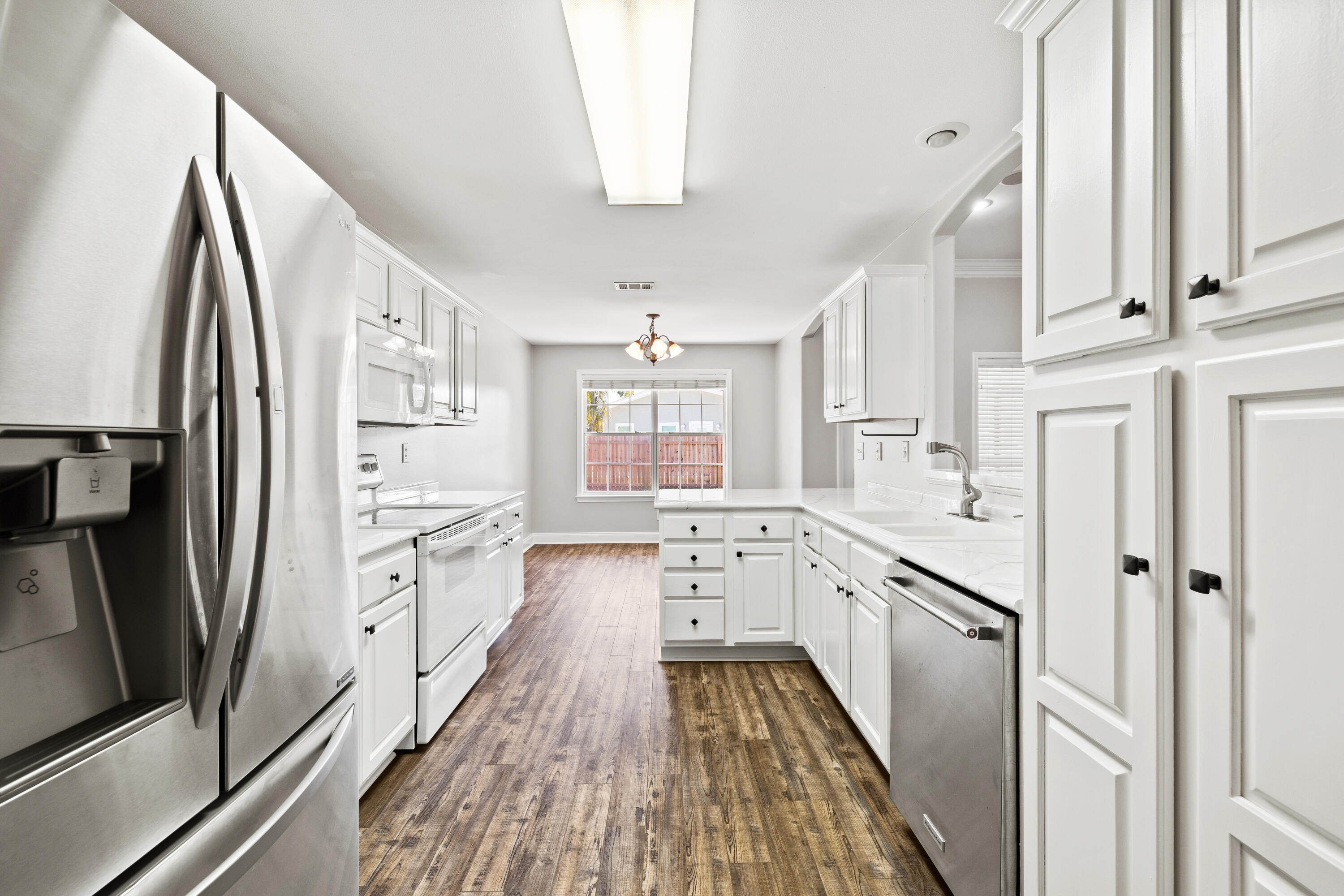 HOLIDAY SHORES ESTATES - Residential