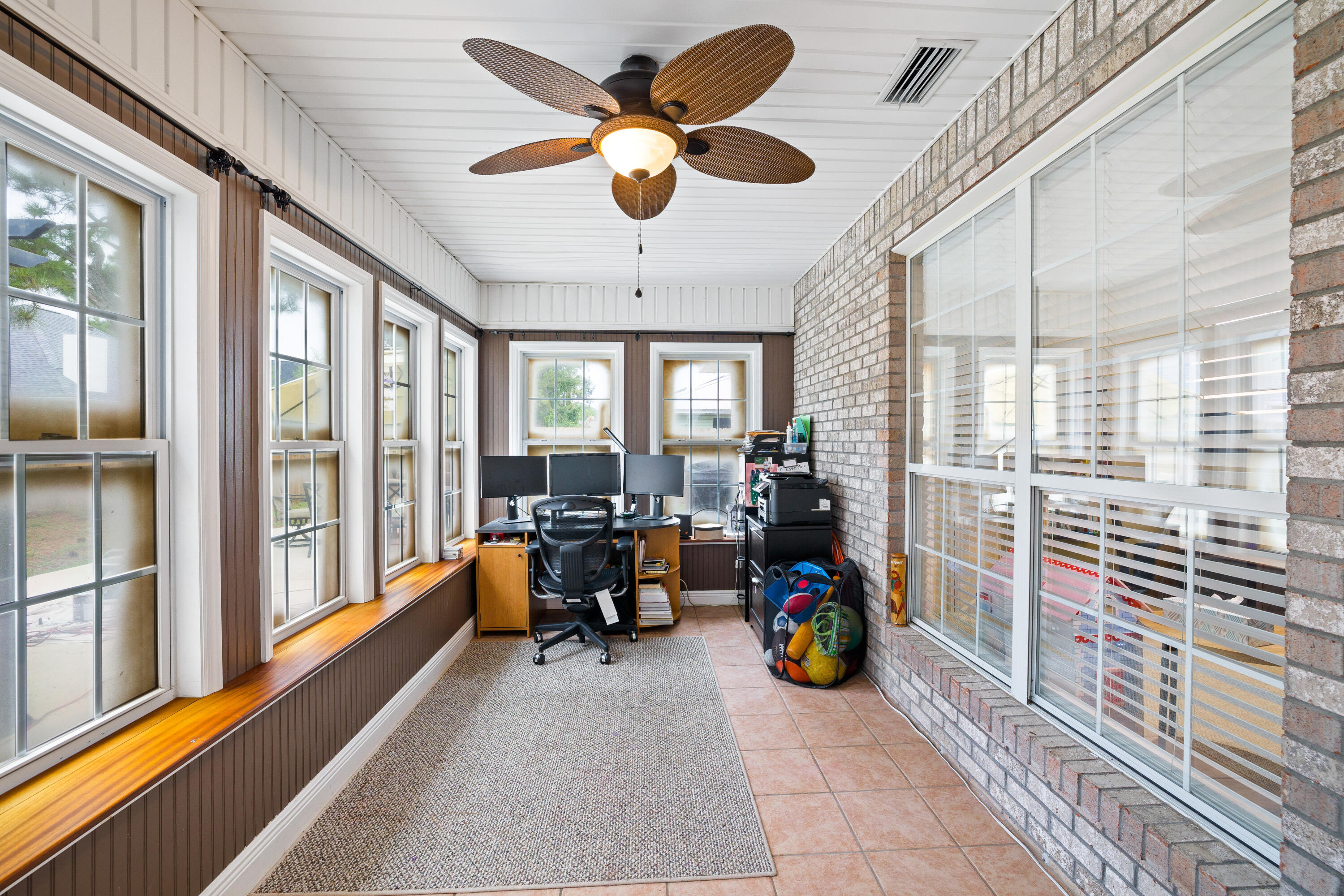 HOLIDAY SHORES ESTATES - Residential