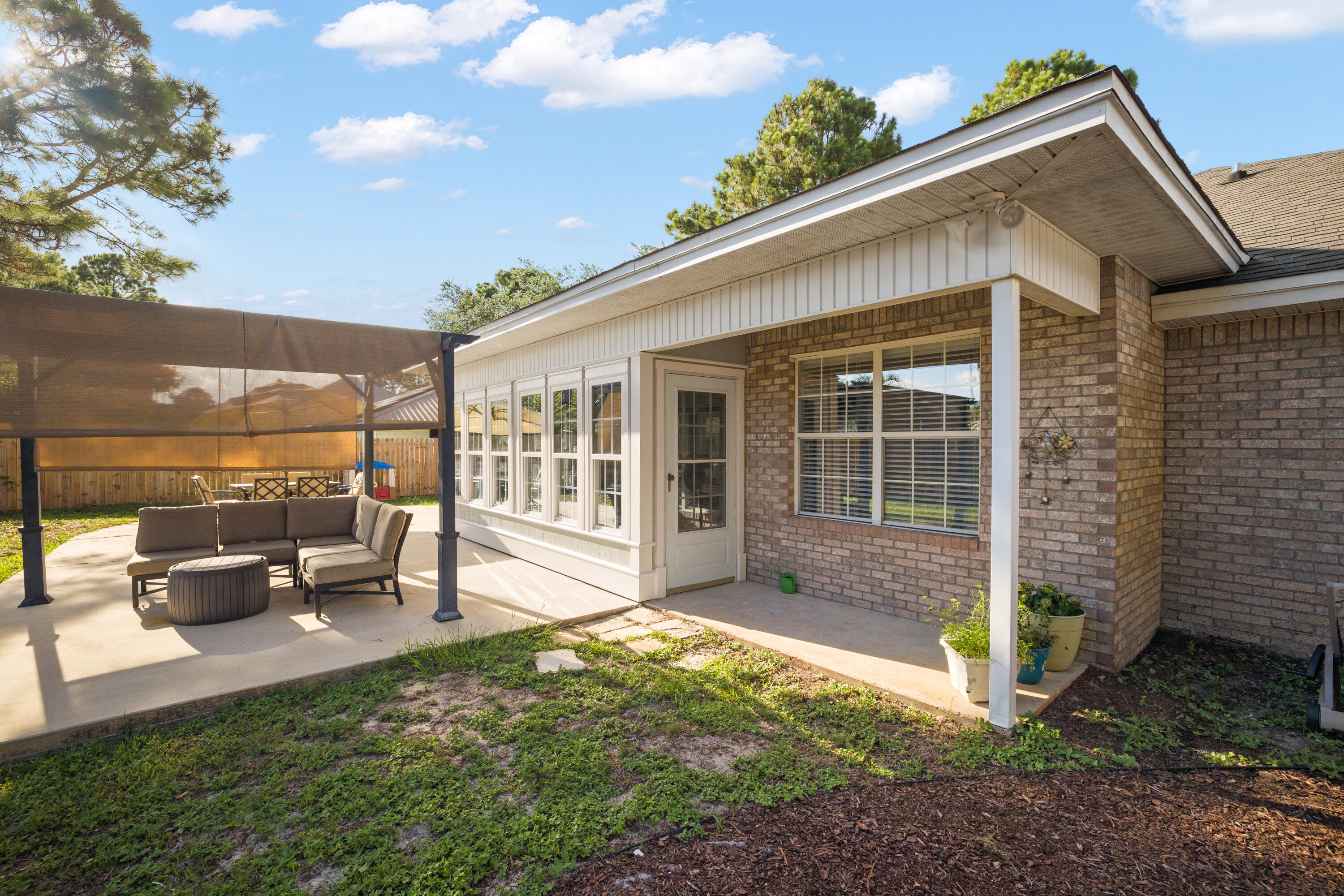 HOLIDAY SHORES ESTATES - Residential
