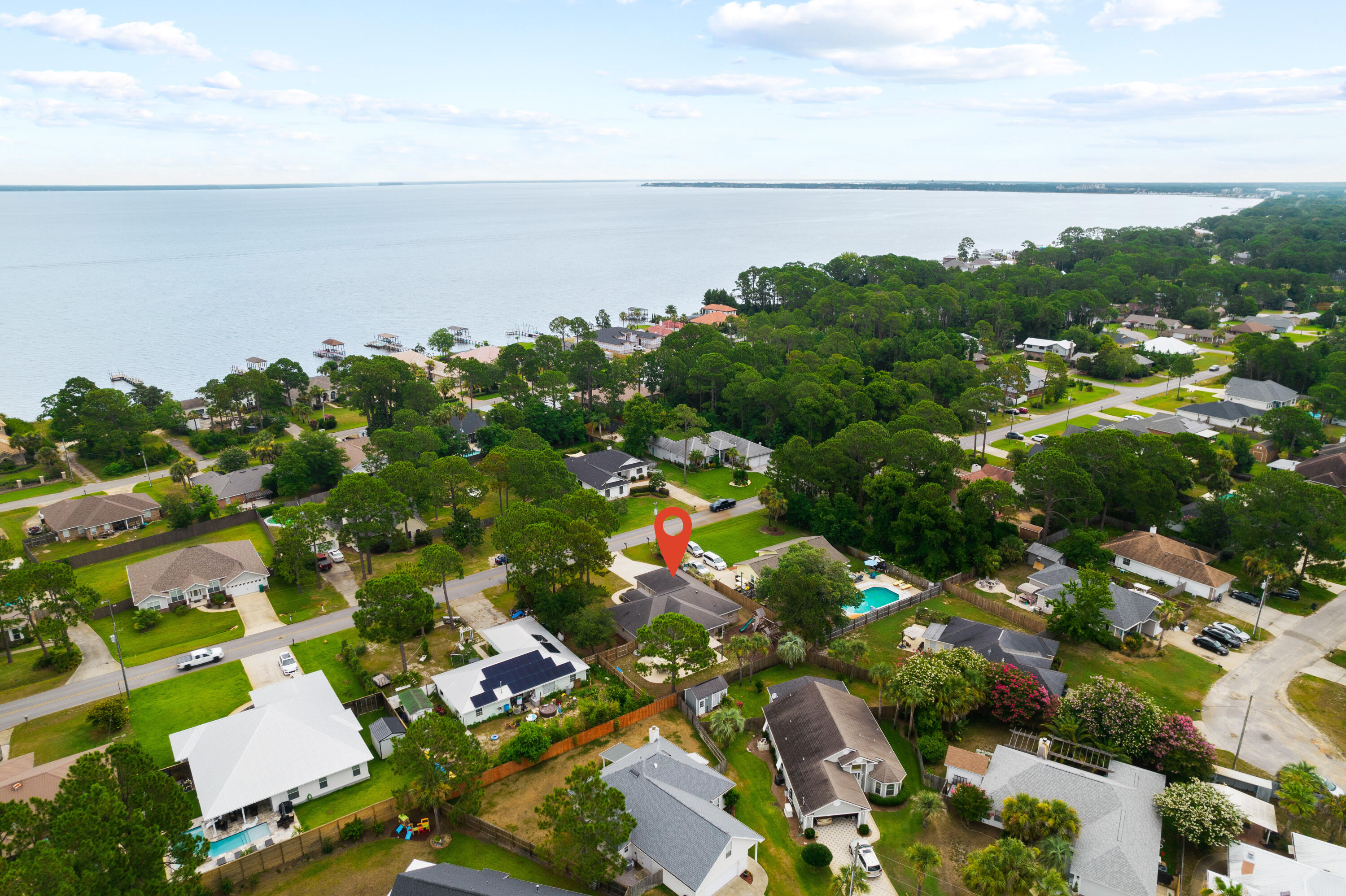 HOLIDAY SHORES ESTATES - Residential