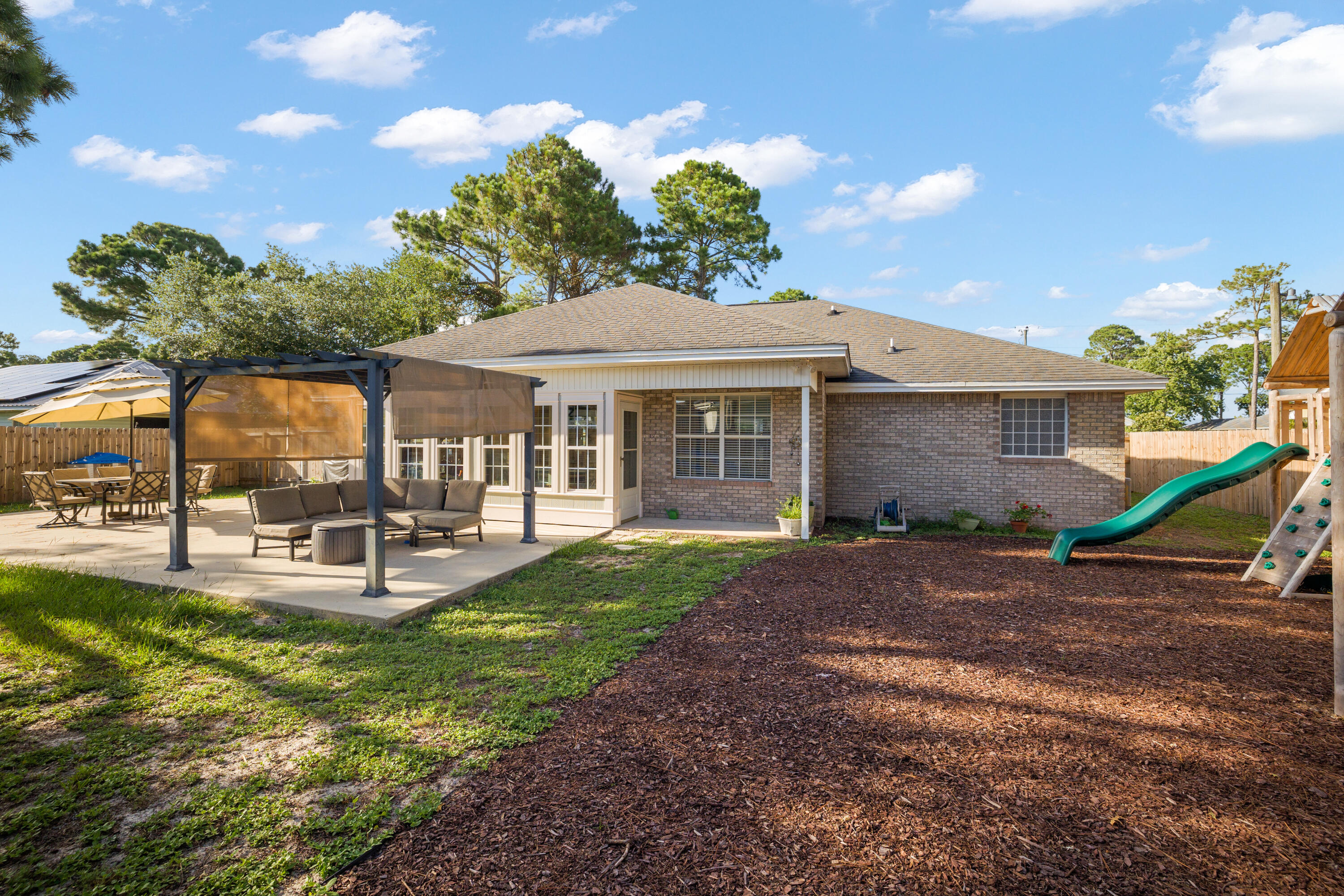 HOLIDAY SHORES ESTATES - Residential