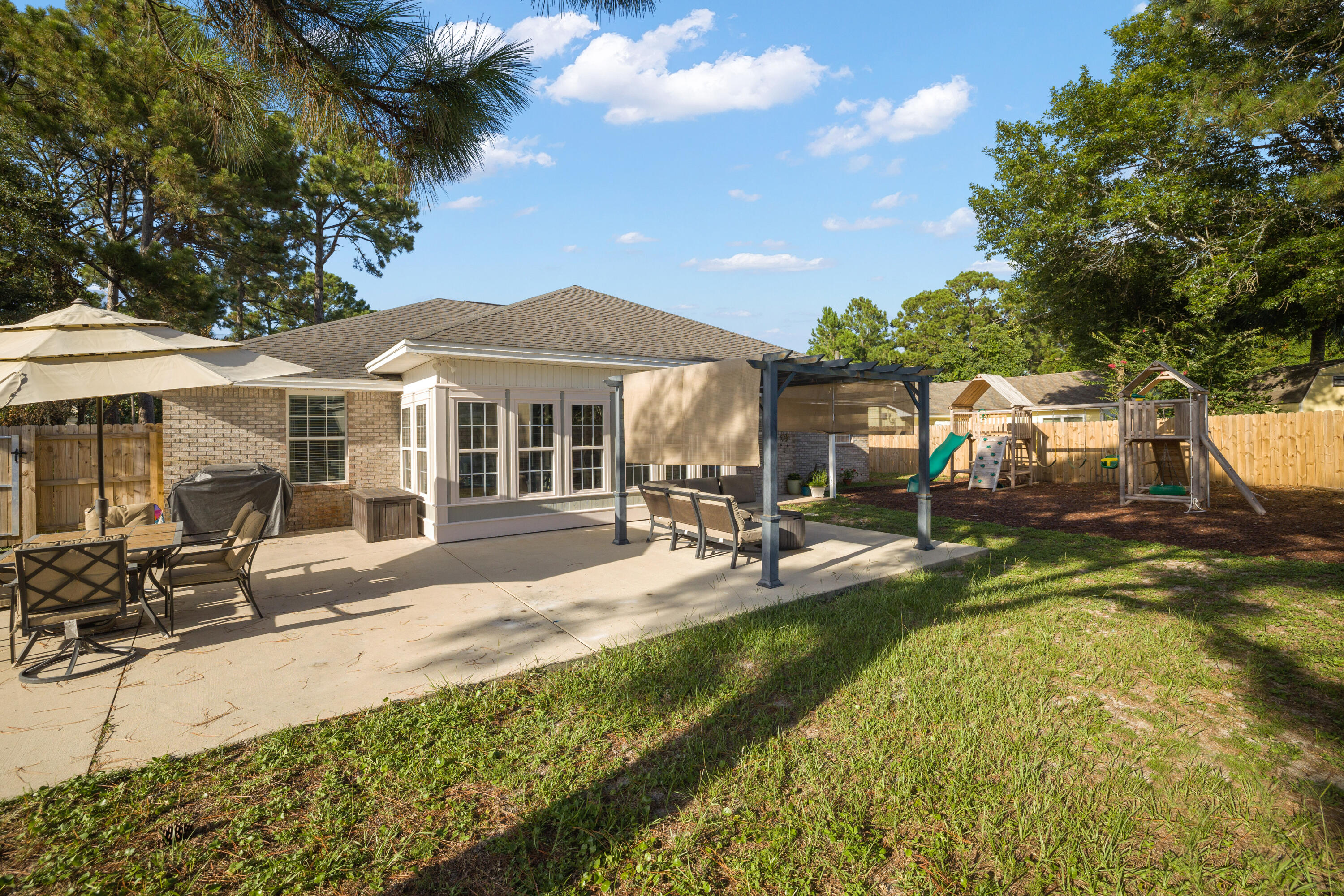 HOLIDAY SHORES ESTATES - Residential