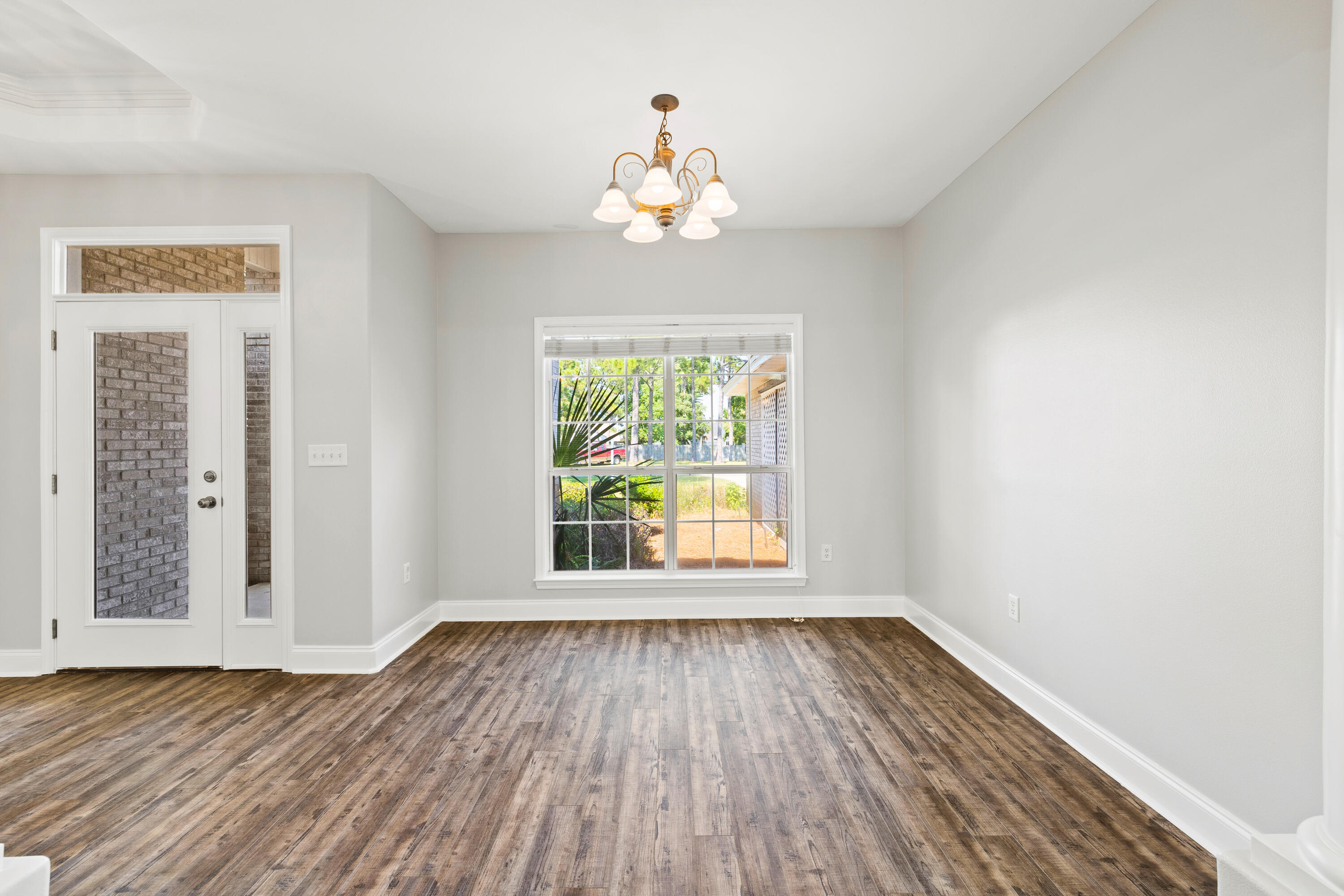 HOLIDAY SHORES ESTATES - Residential