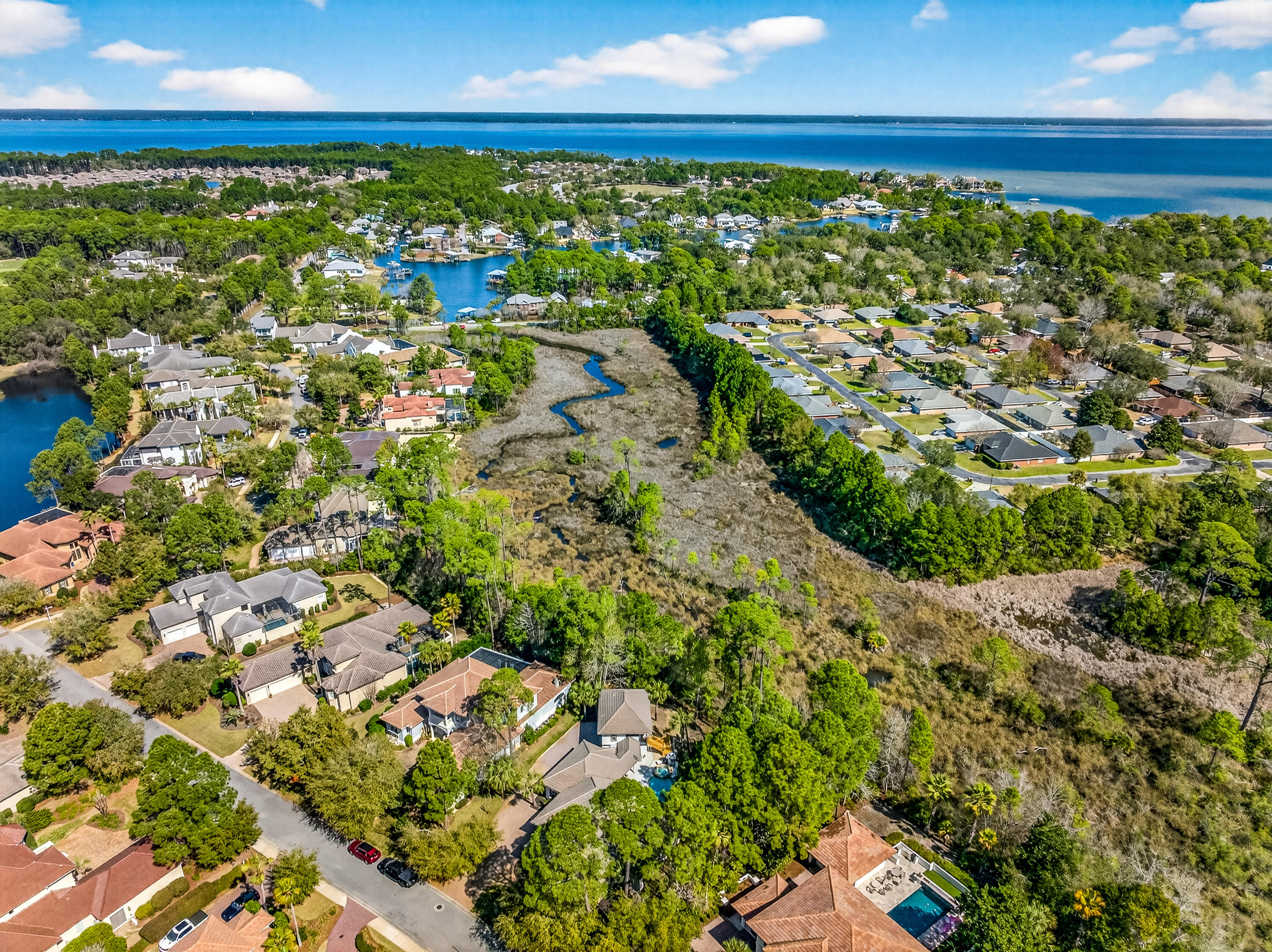 BURNT PINE - Residential