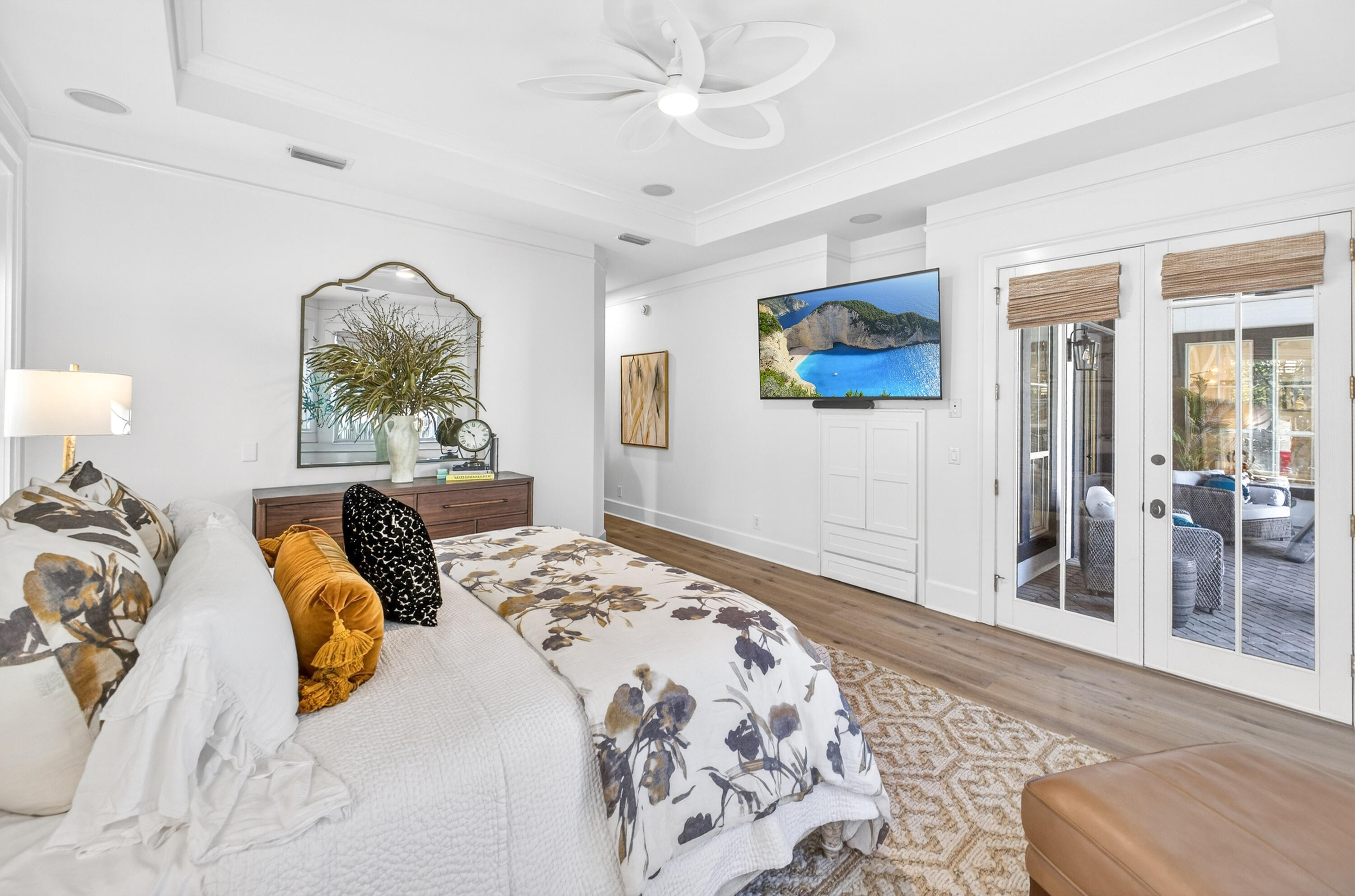 BURNT PINE - Residential