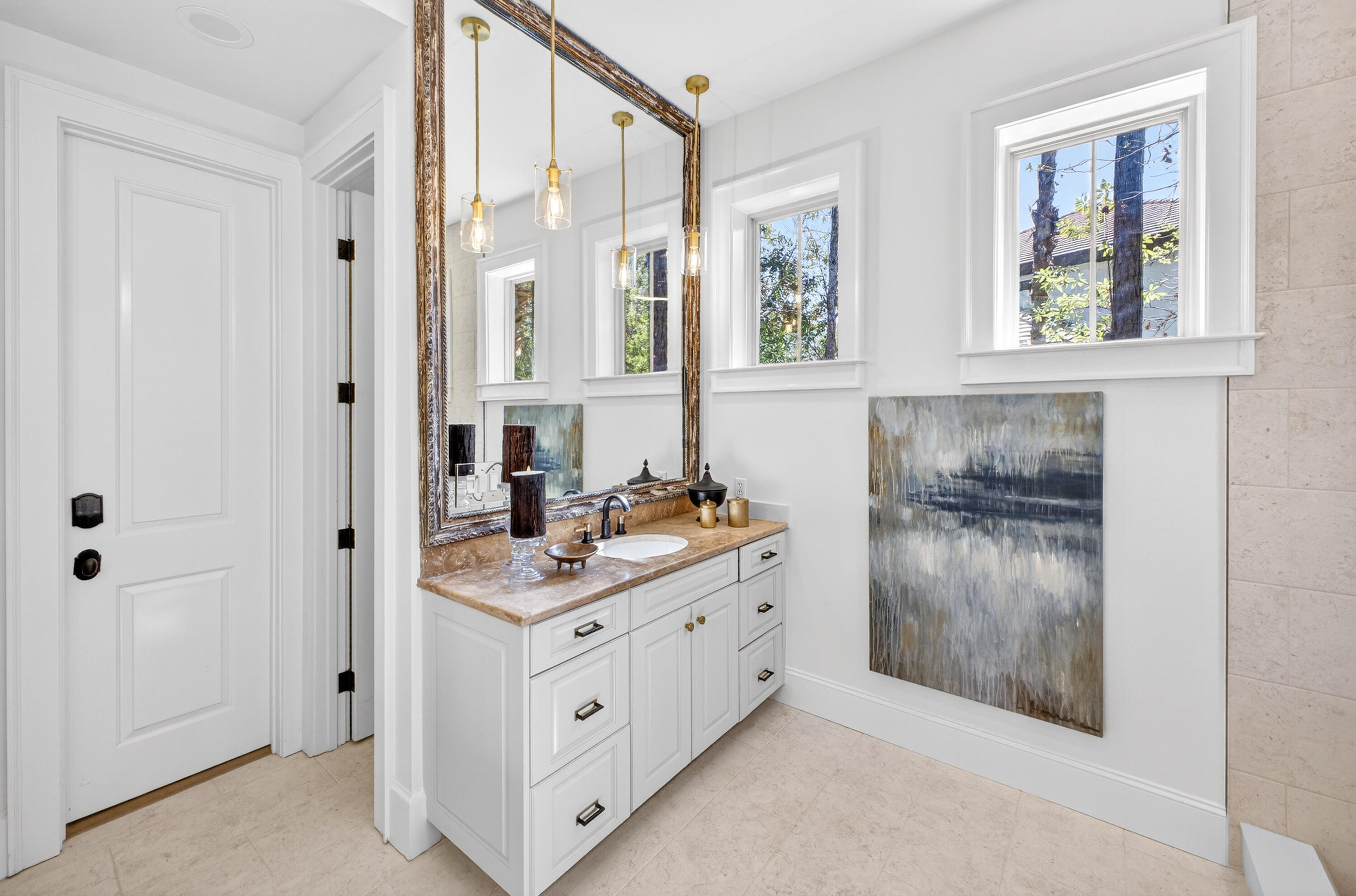 BURNT PINE - Residential