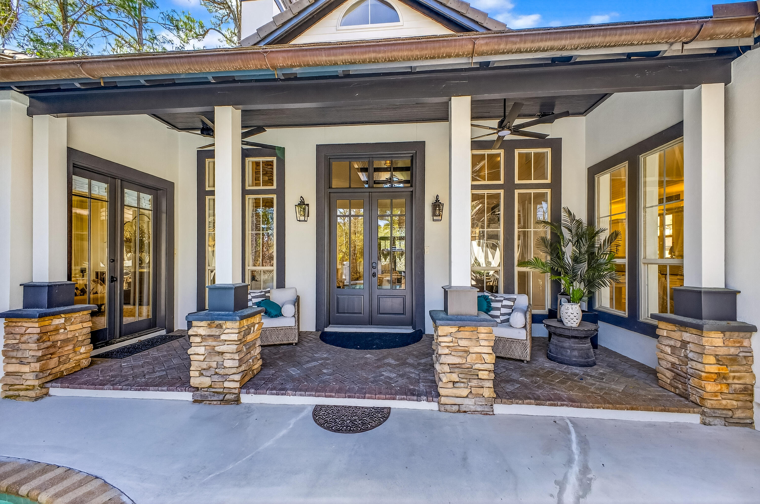 BURNT PINE - Residential