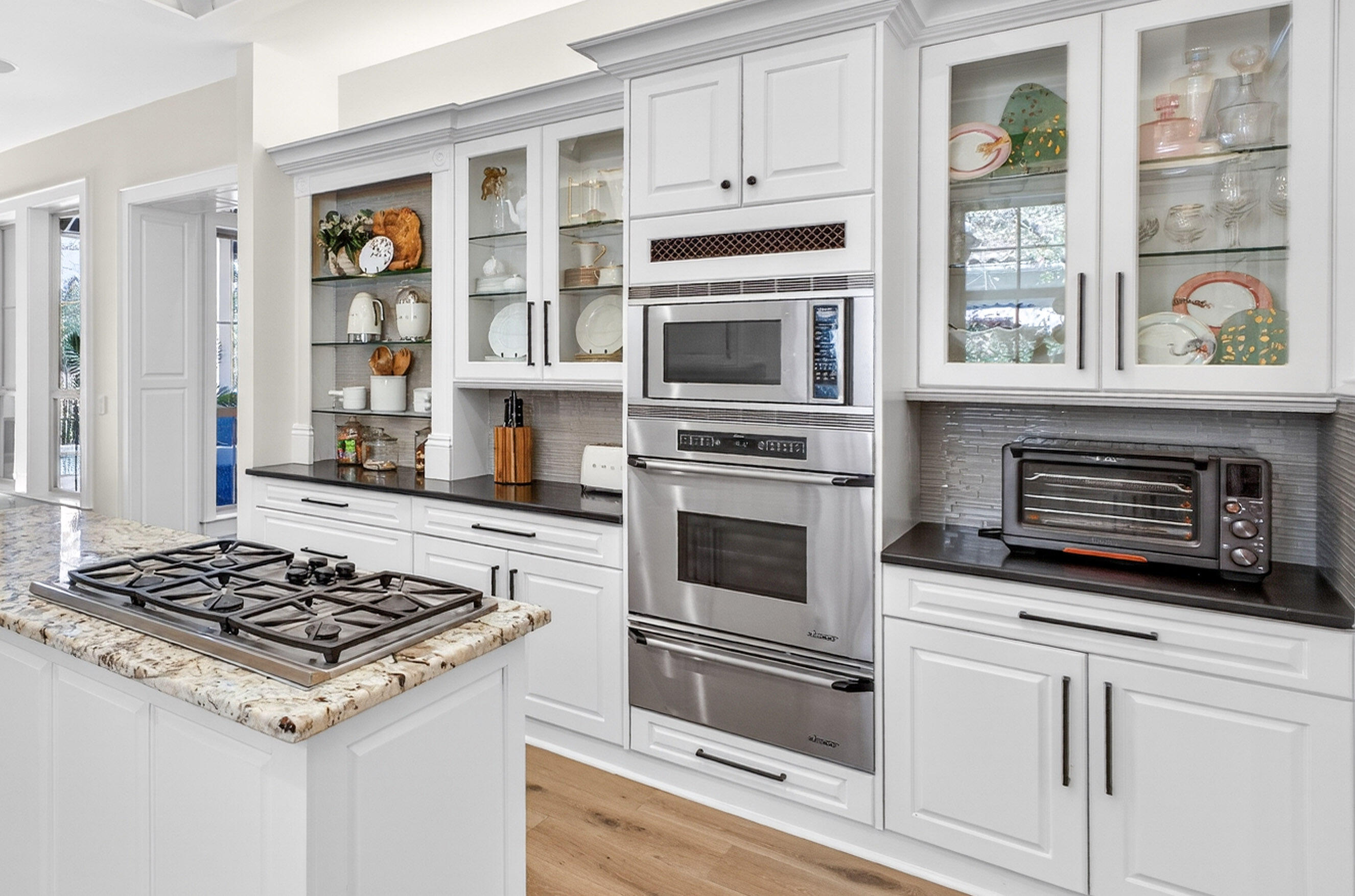 BURNT PINE - Residential