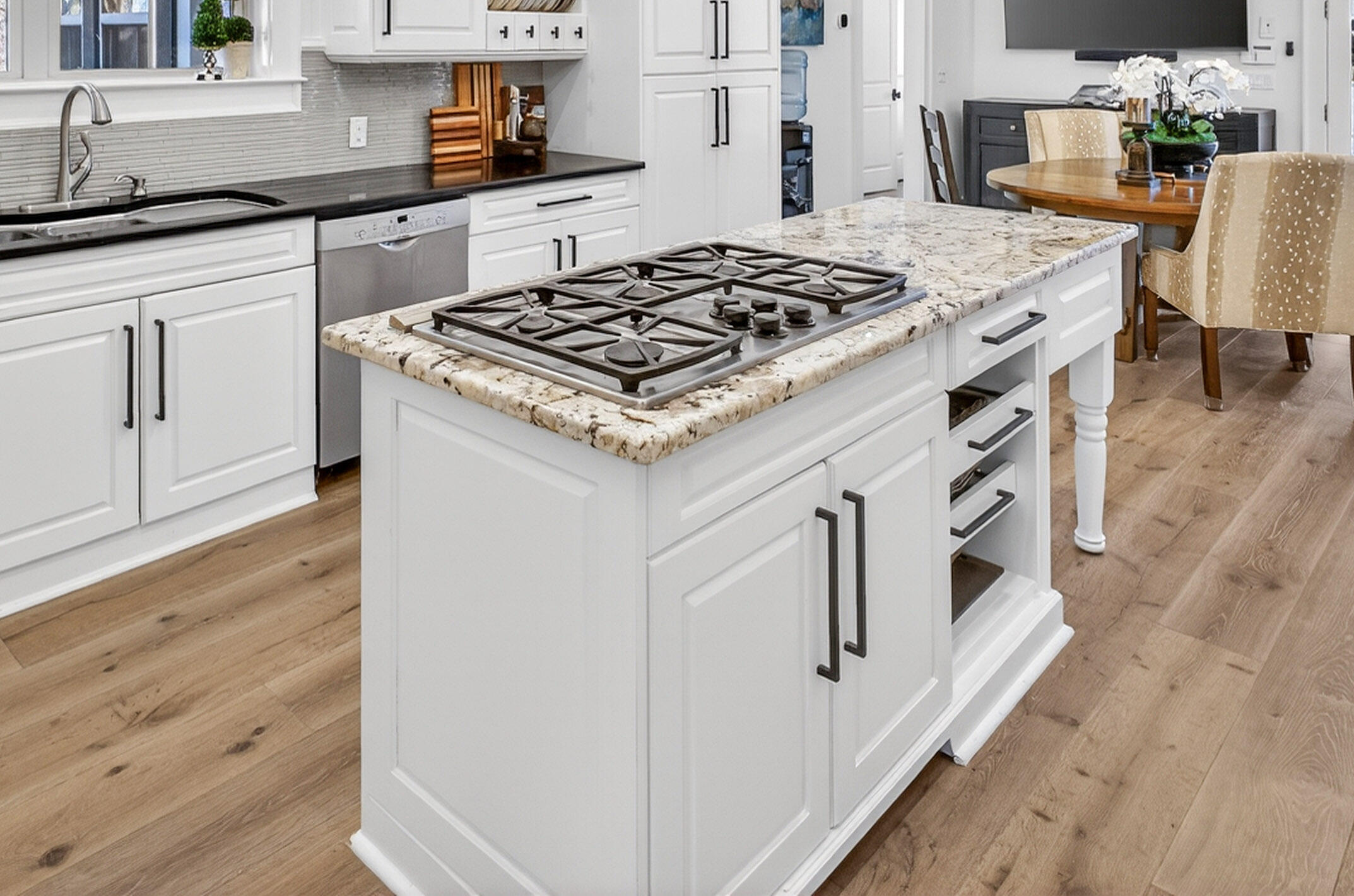 BURNT PINE - Residential