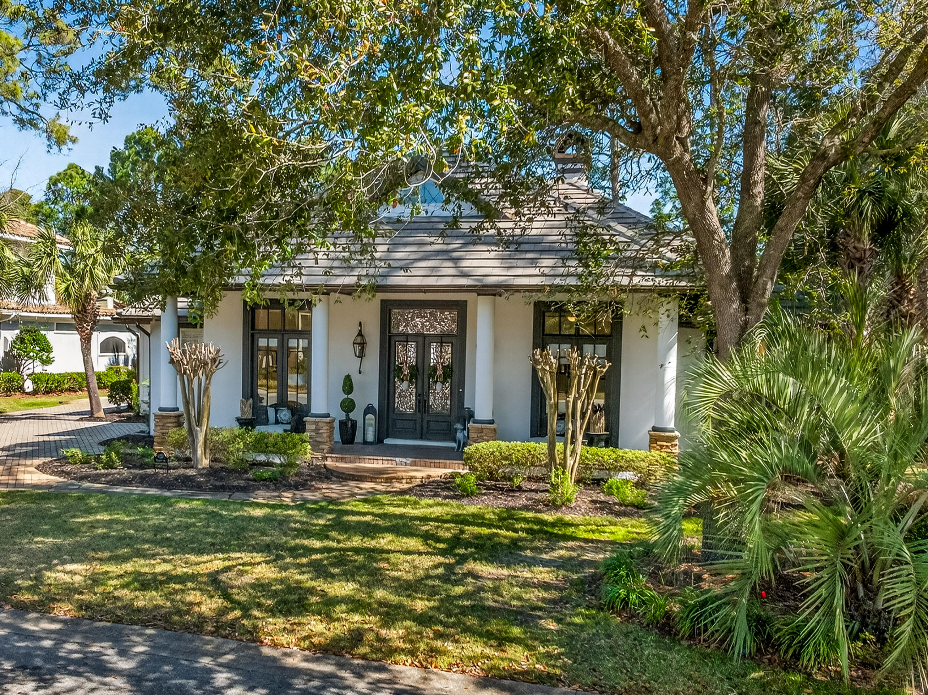 BURNT PINE - Residential