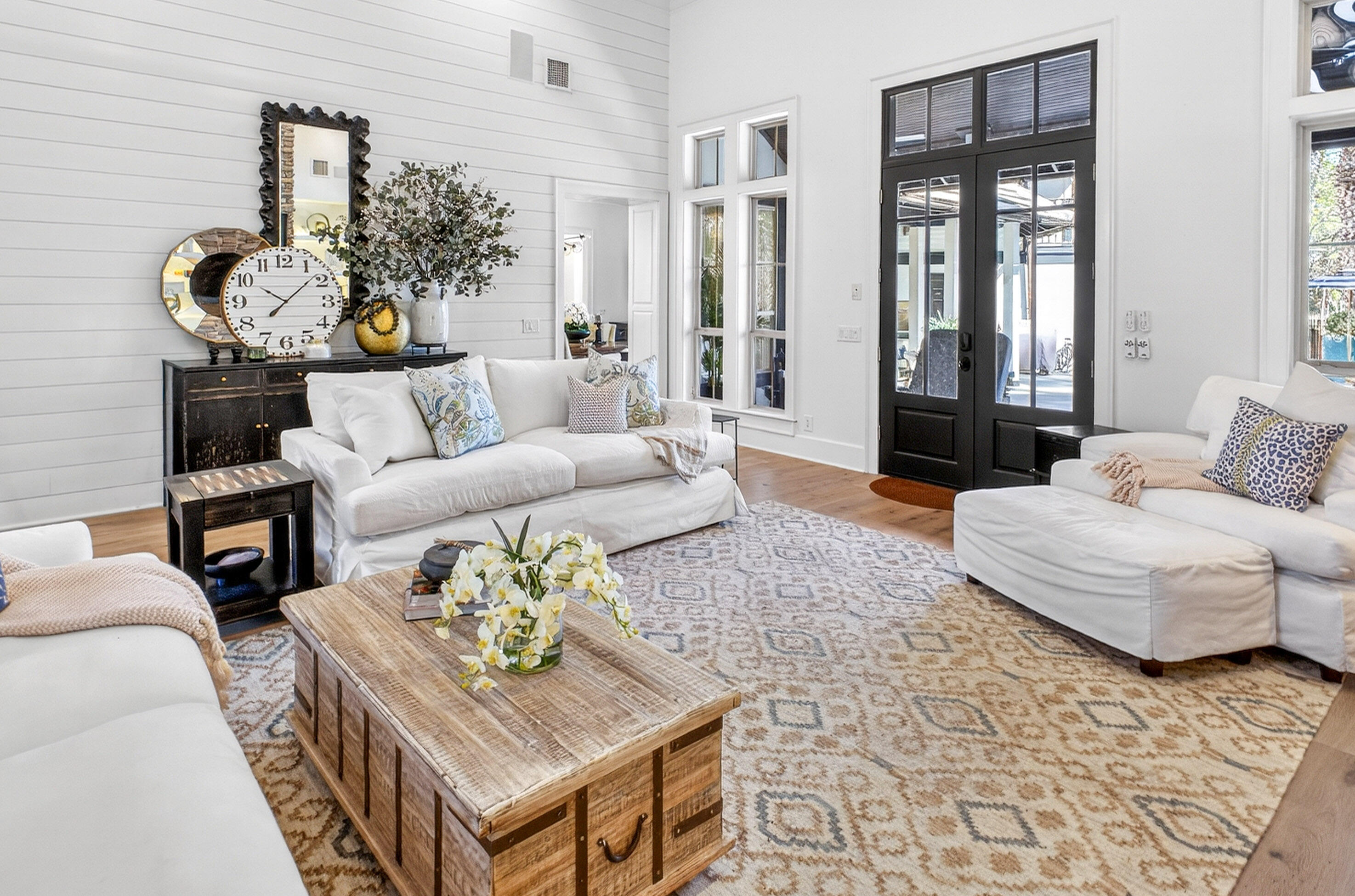 BURNT PINE - Residential