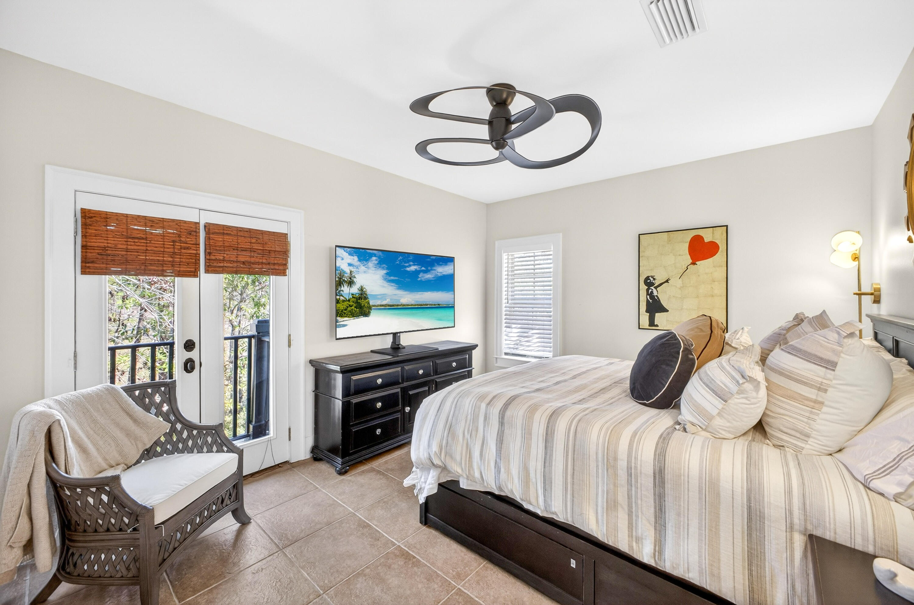 BURNT PINE - Residential