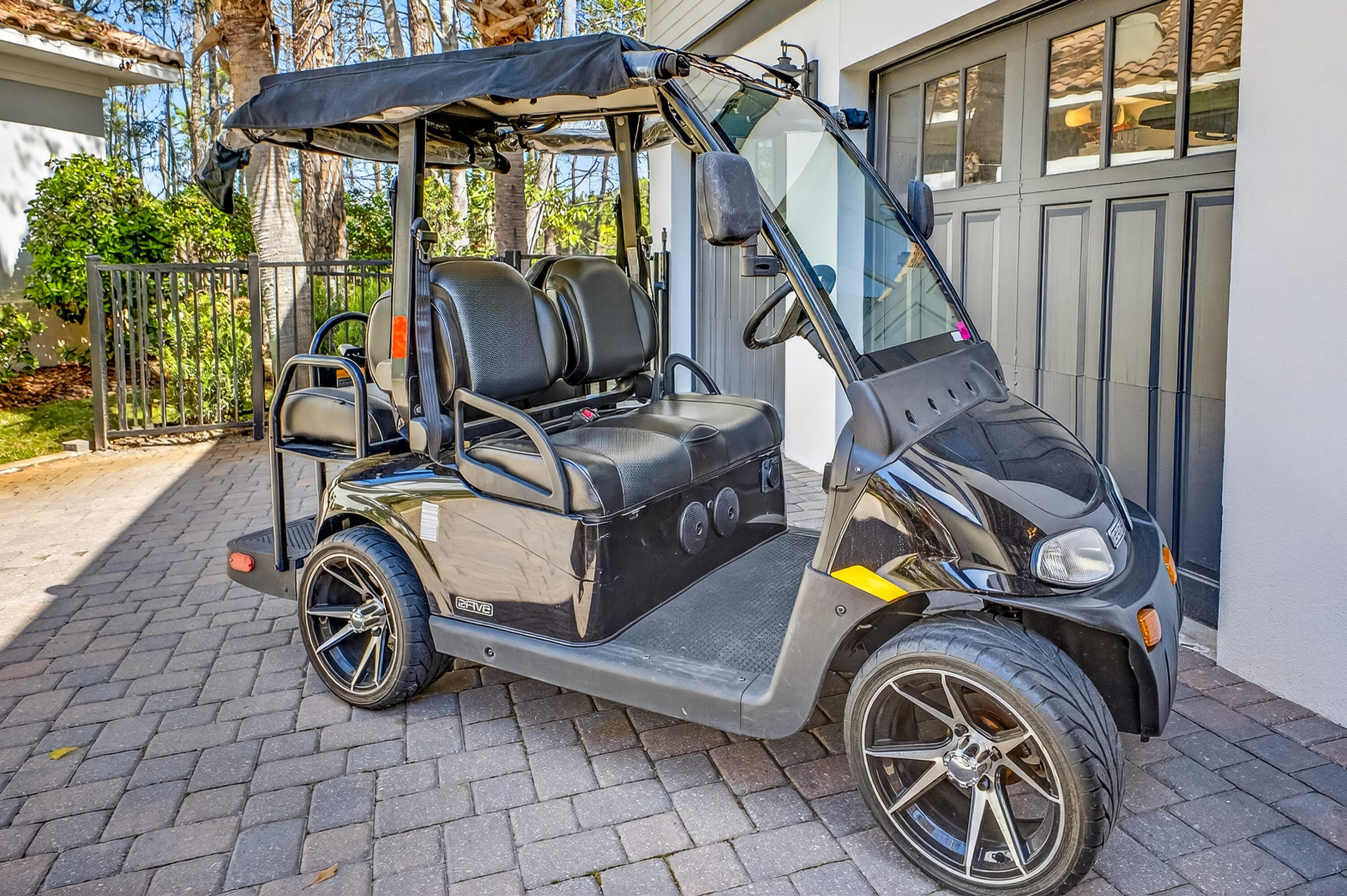 BURNT PINE - Residential