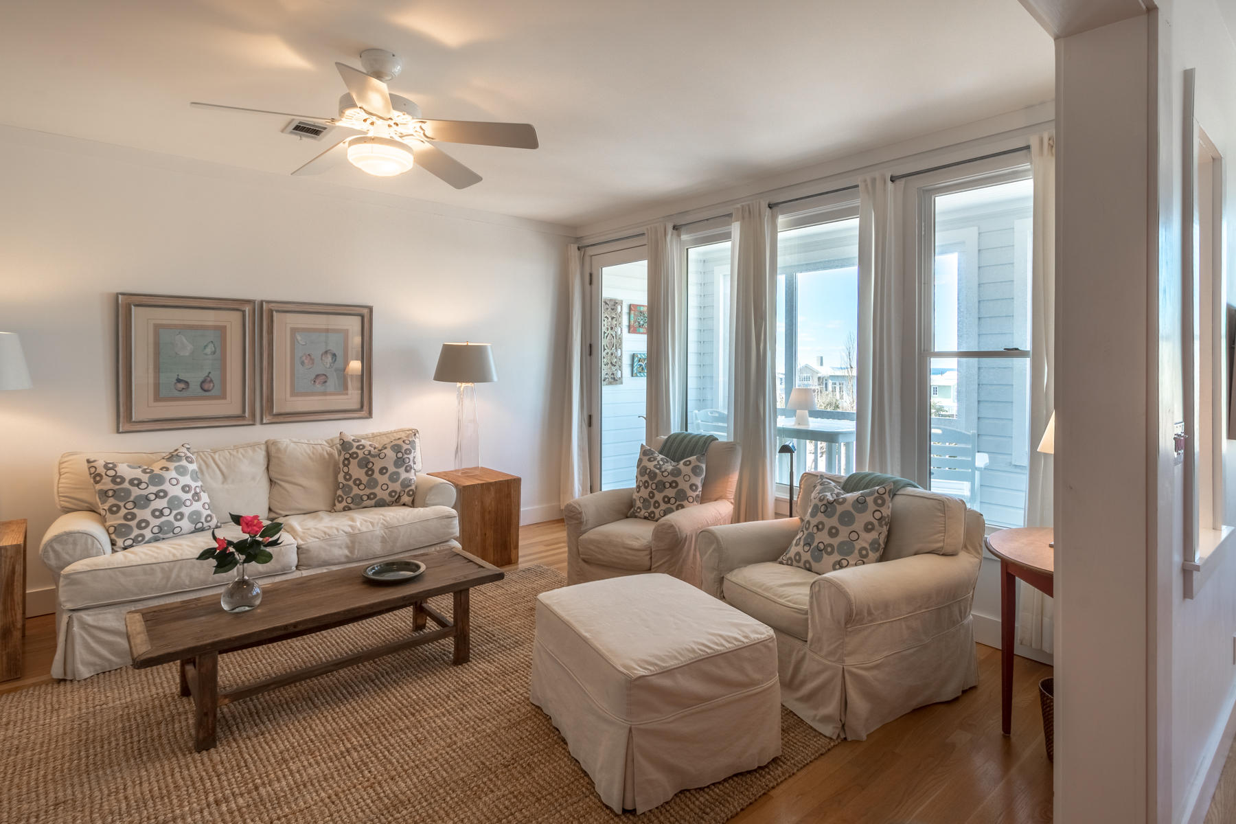 SEASIDE TOWN CENTER - Residential