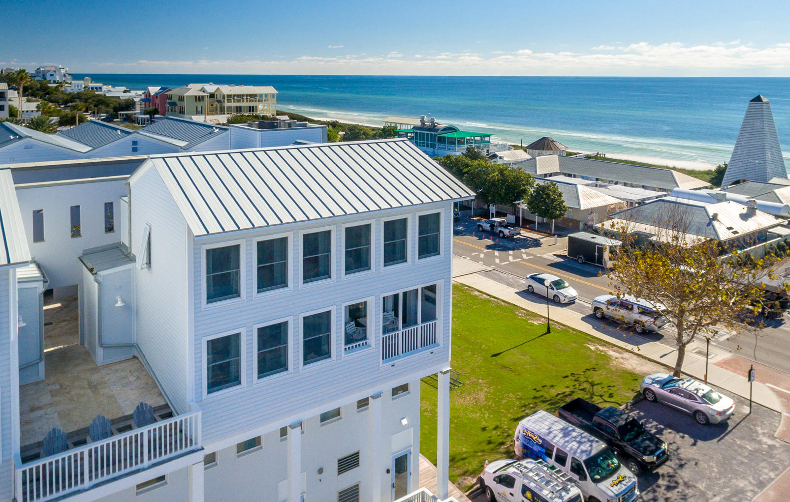 SEASIDE TOWN CENTER - Residential