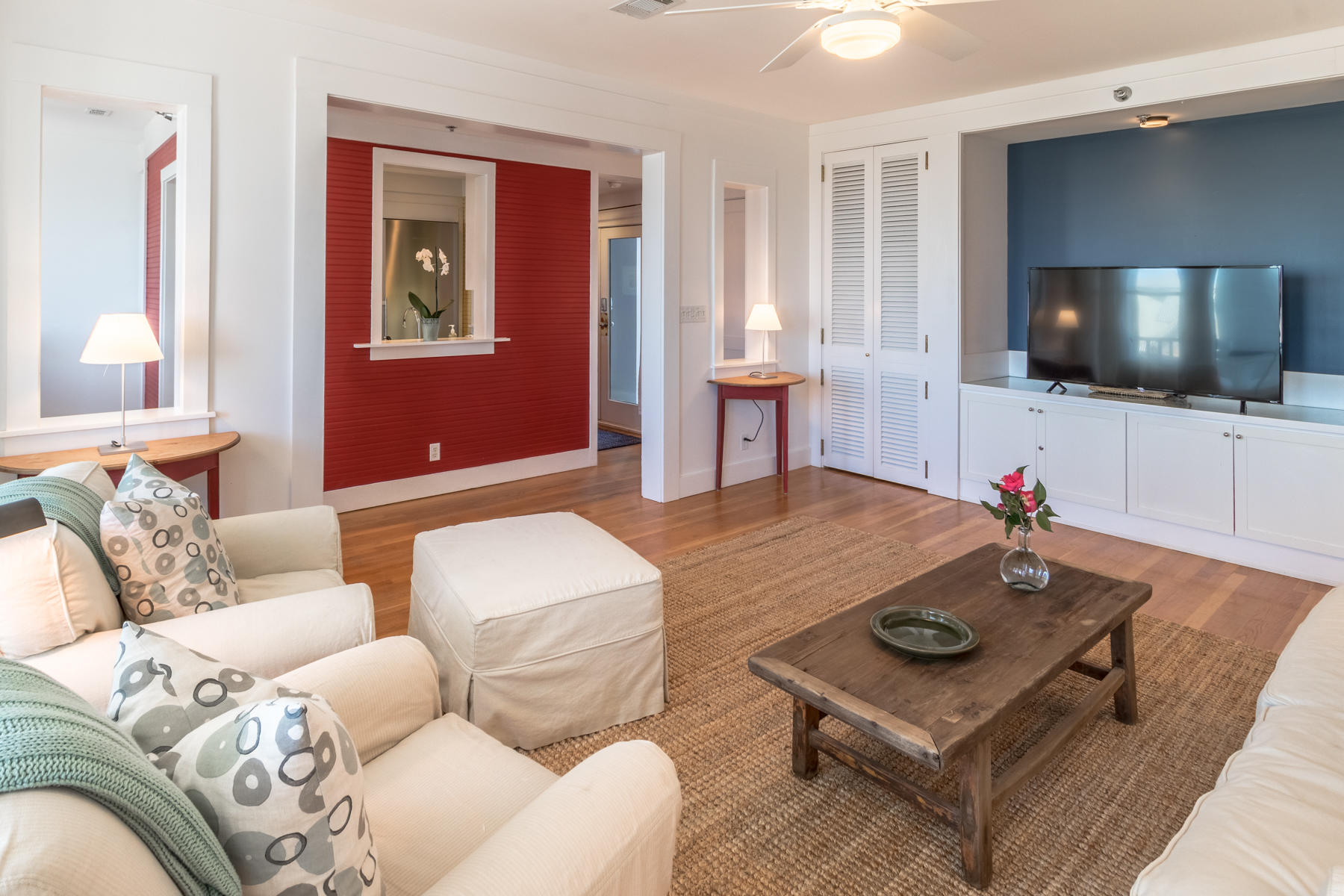 SEASIDE TOWN CENTER - Residential